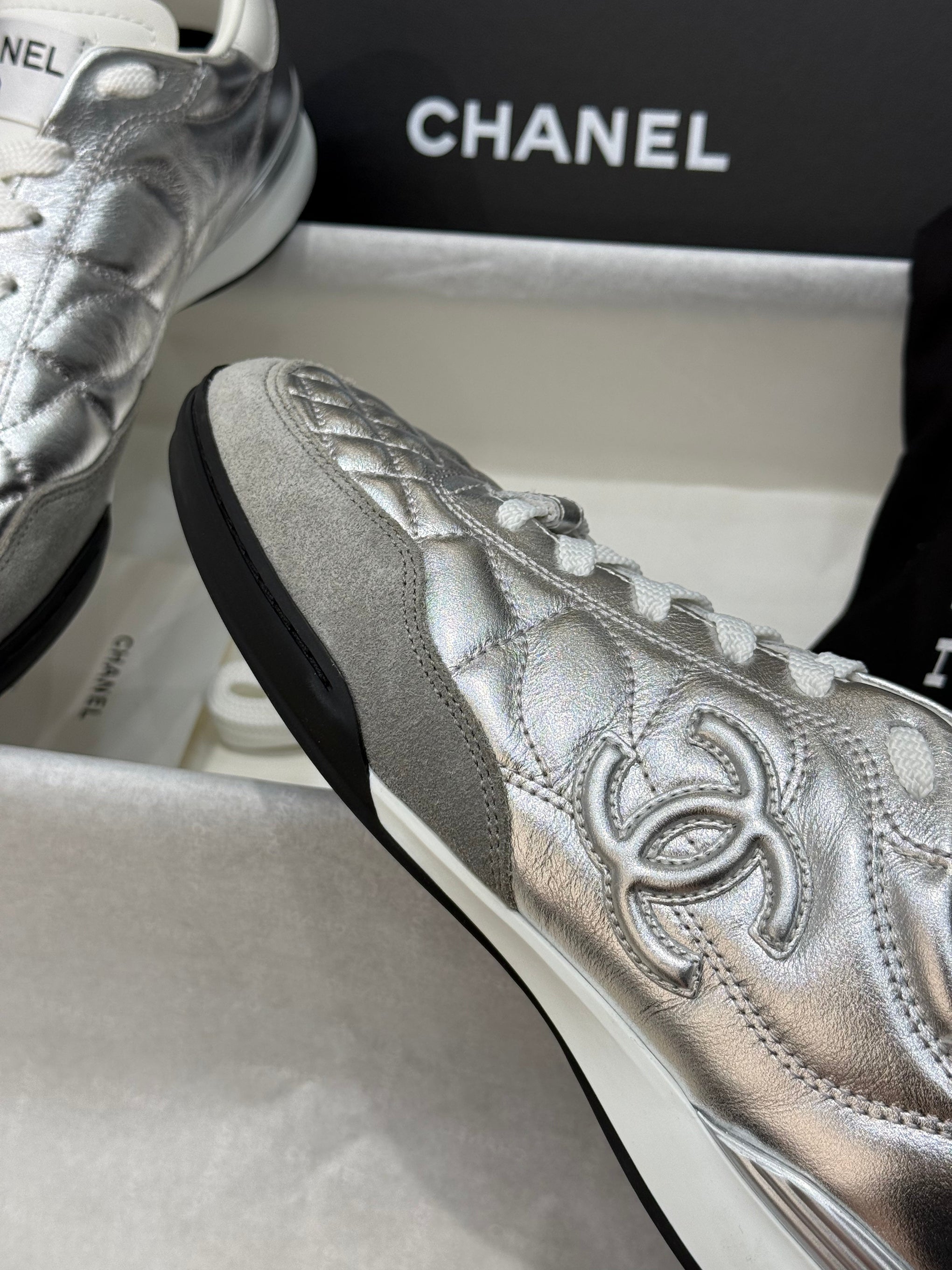 CC SNEAKER