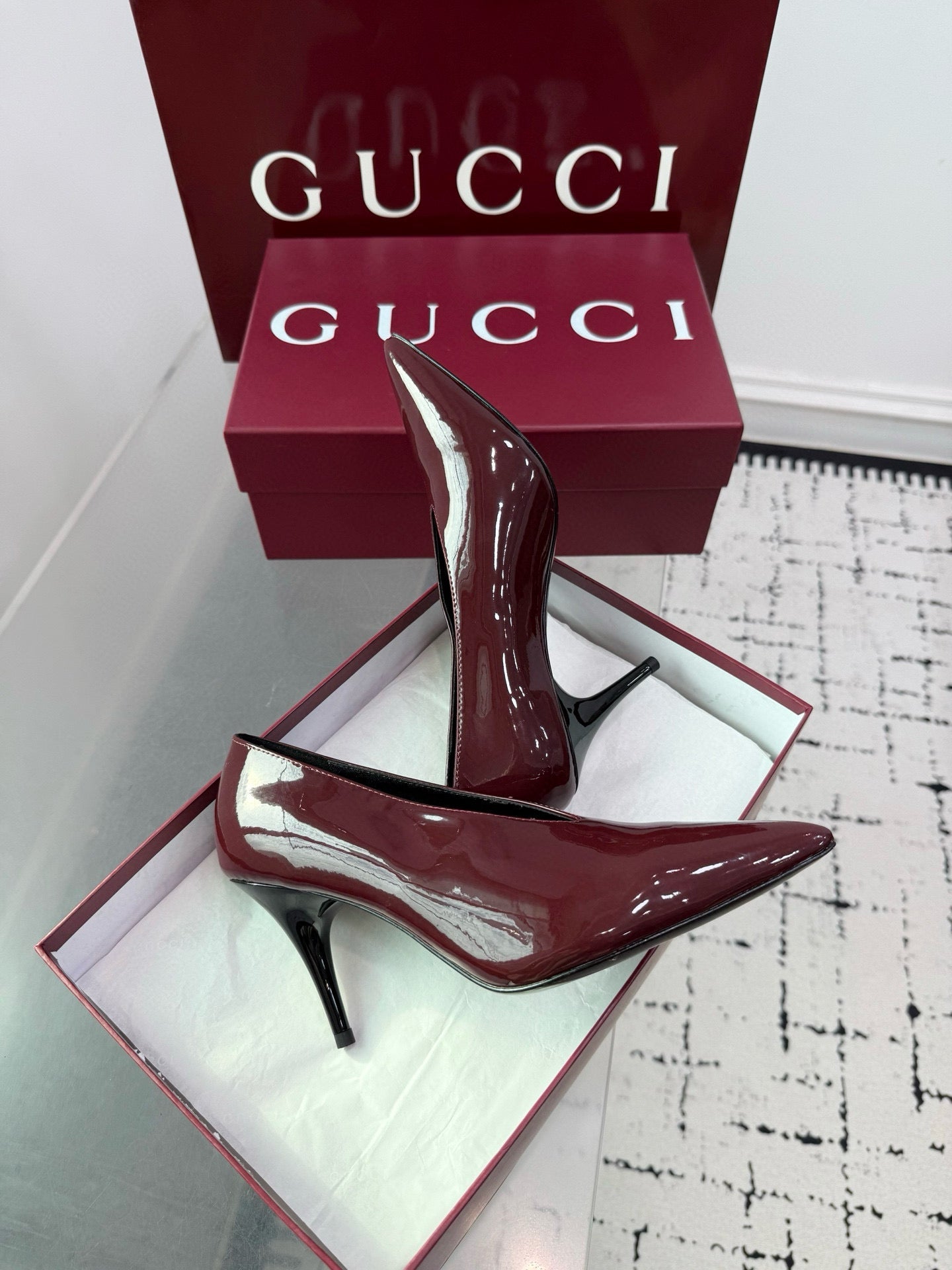 GG HEELS