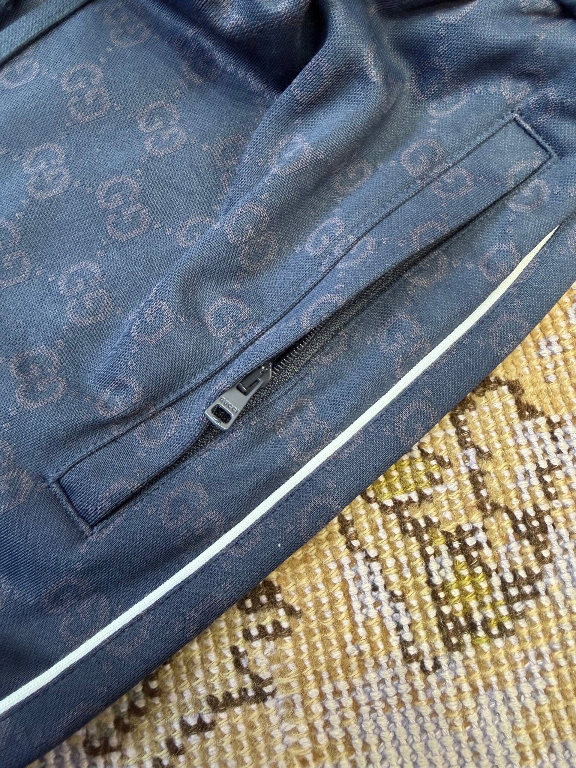GG SHORTS