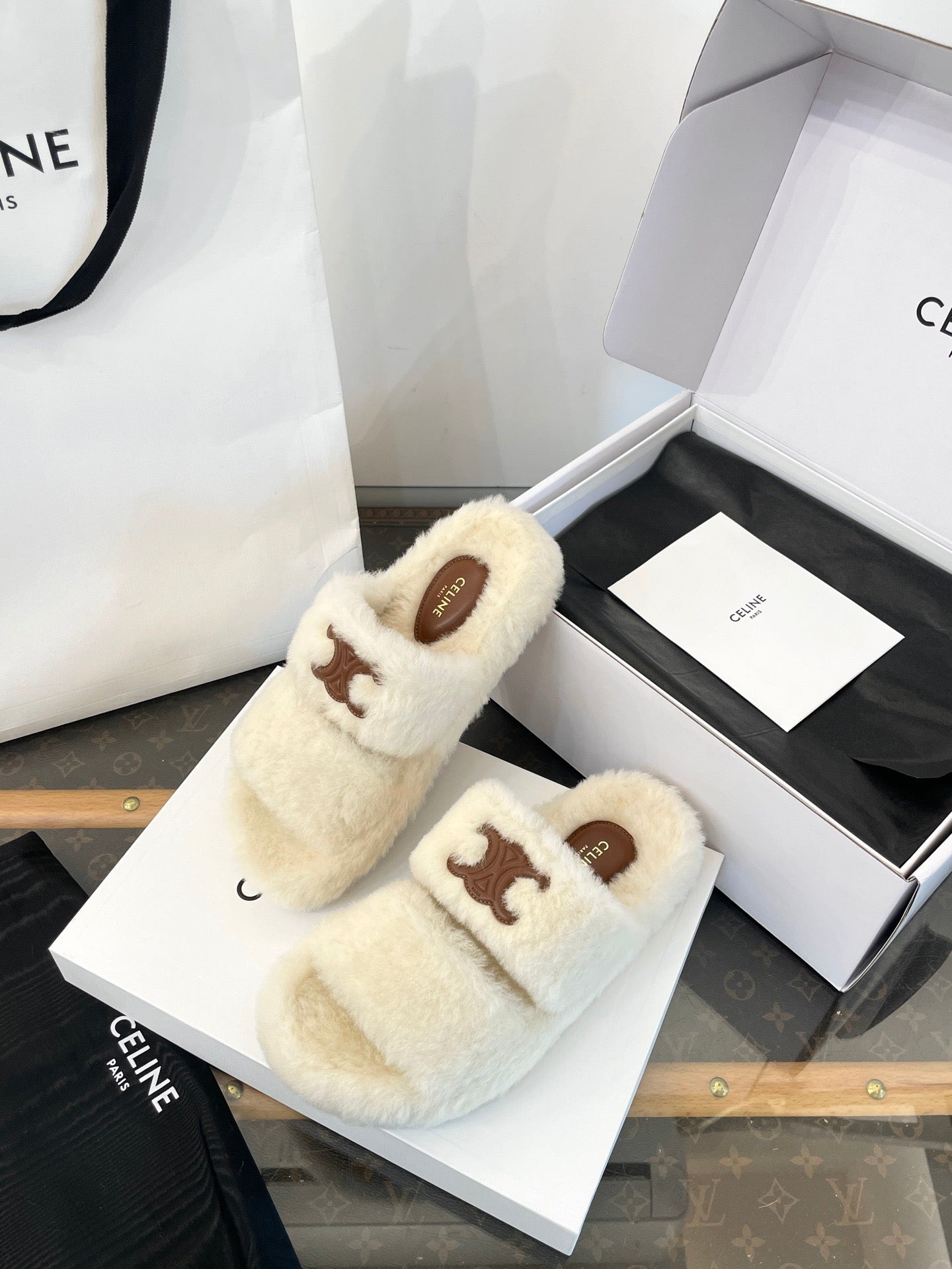 CEL FUR SLIDES