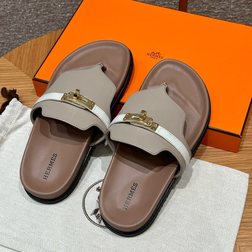 HERM EMPIRE SANDALS
