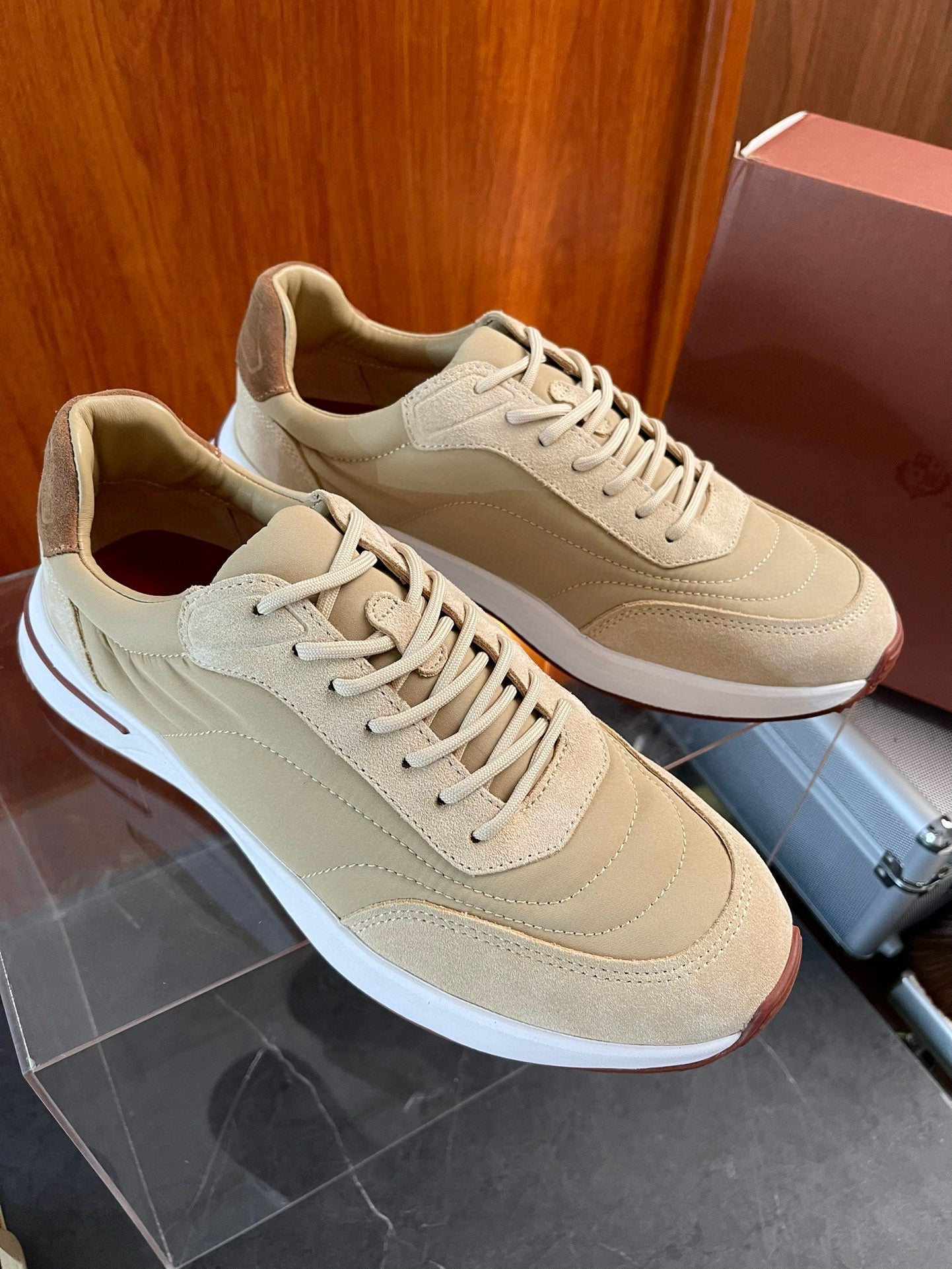 LORO P WEEKEND WALK TRAINERS