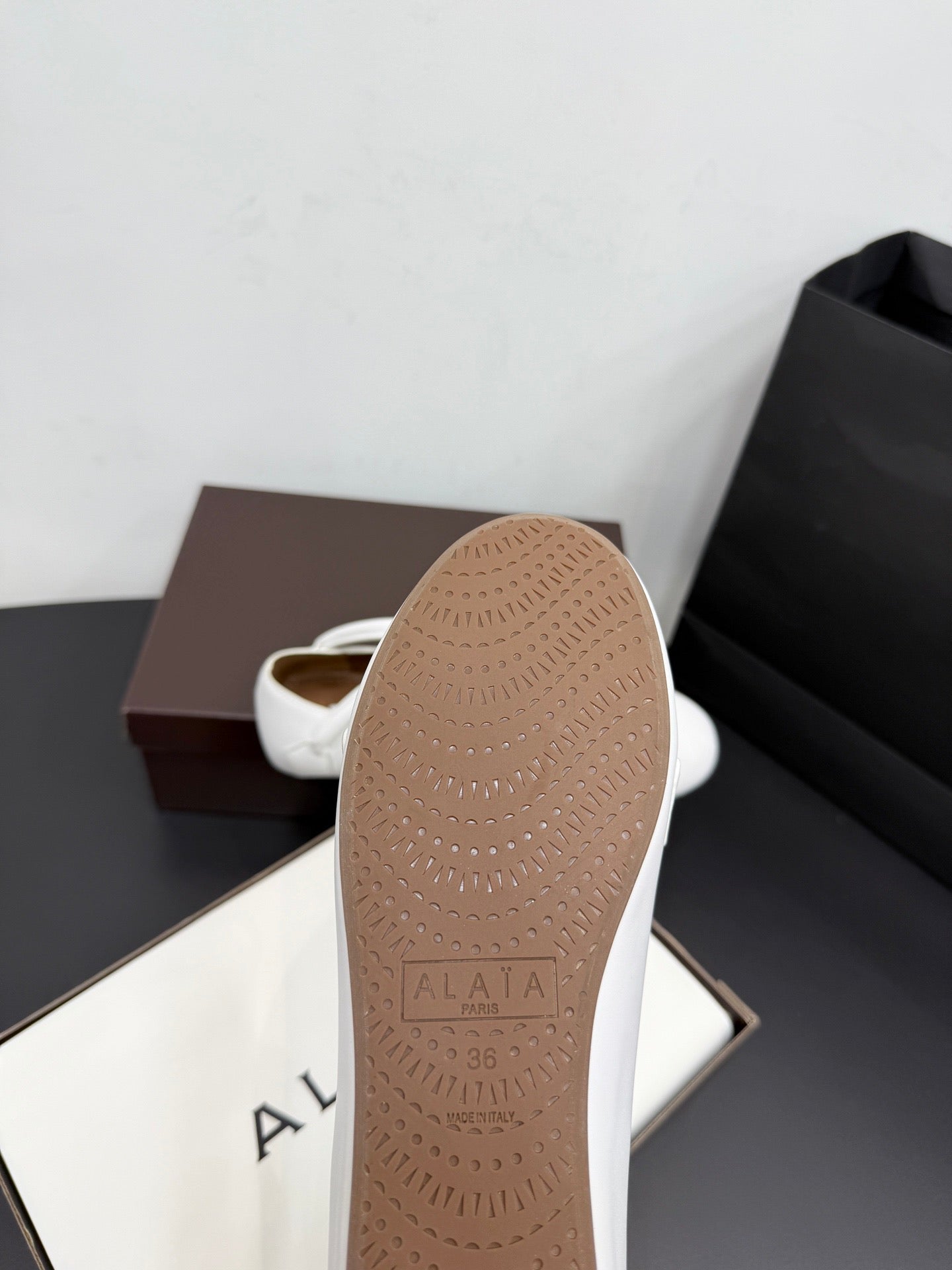 ALAIA BALLET FLATS