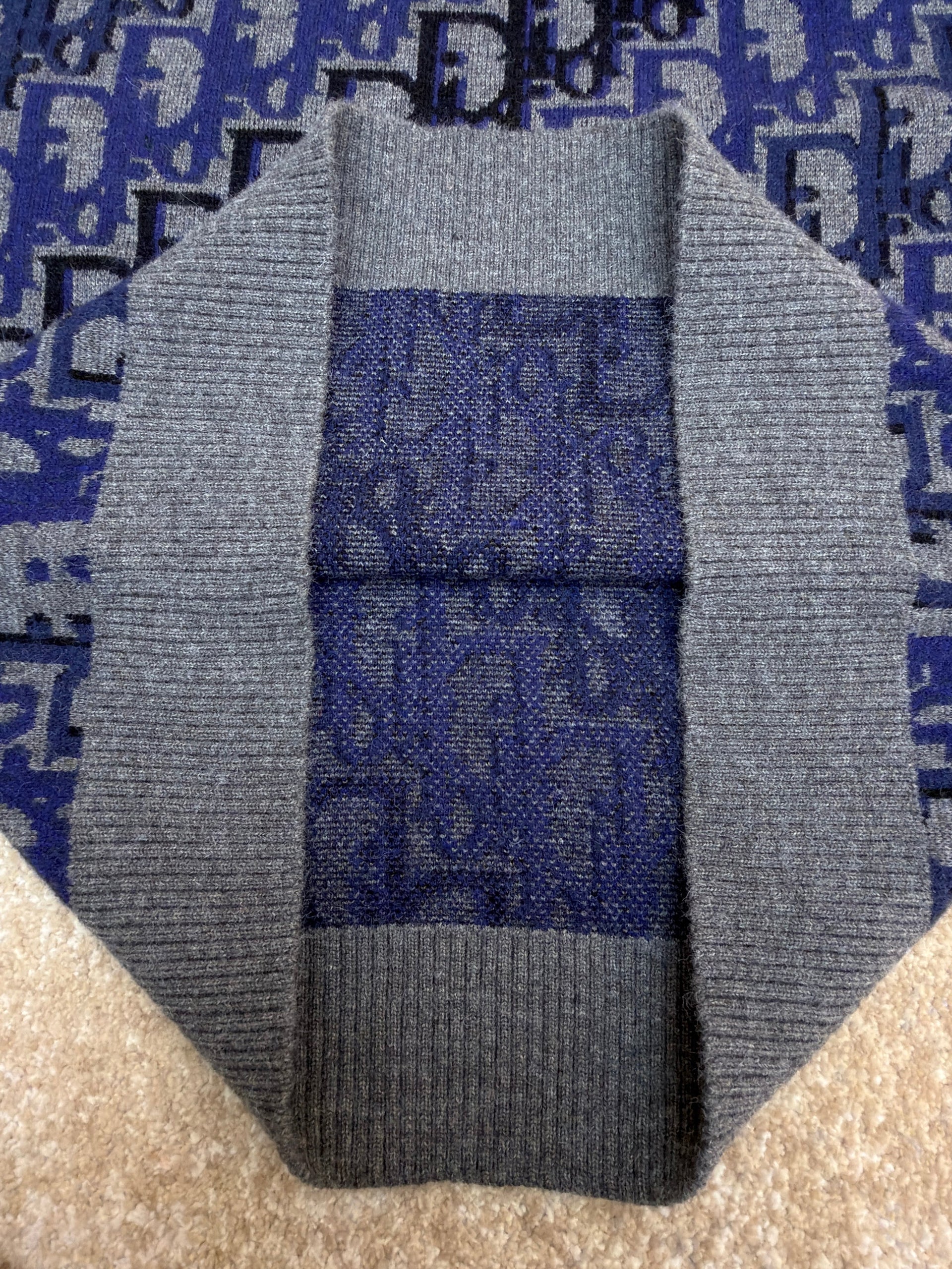 CD JUMPER
