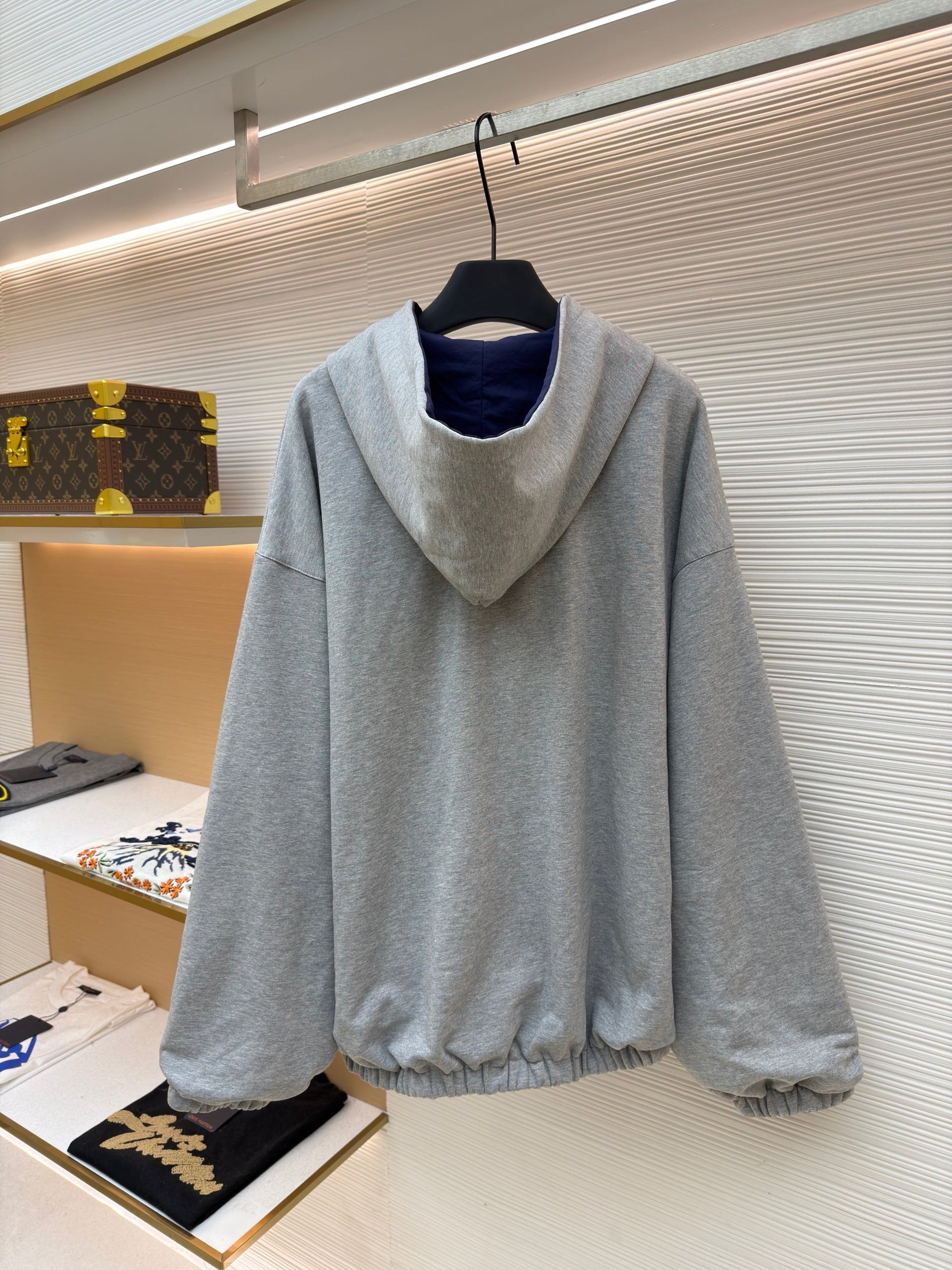 BAL ZIP HOODIE