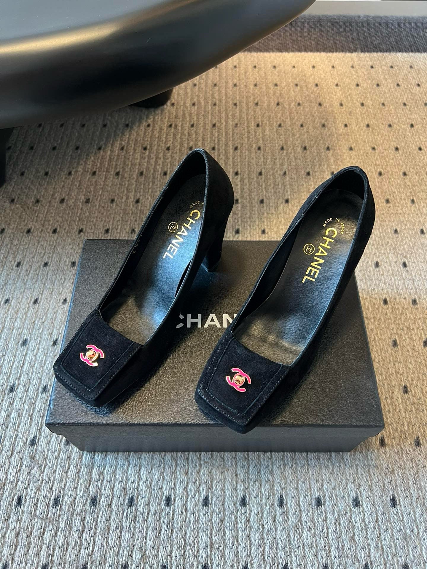 CC HEELS