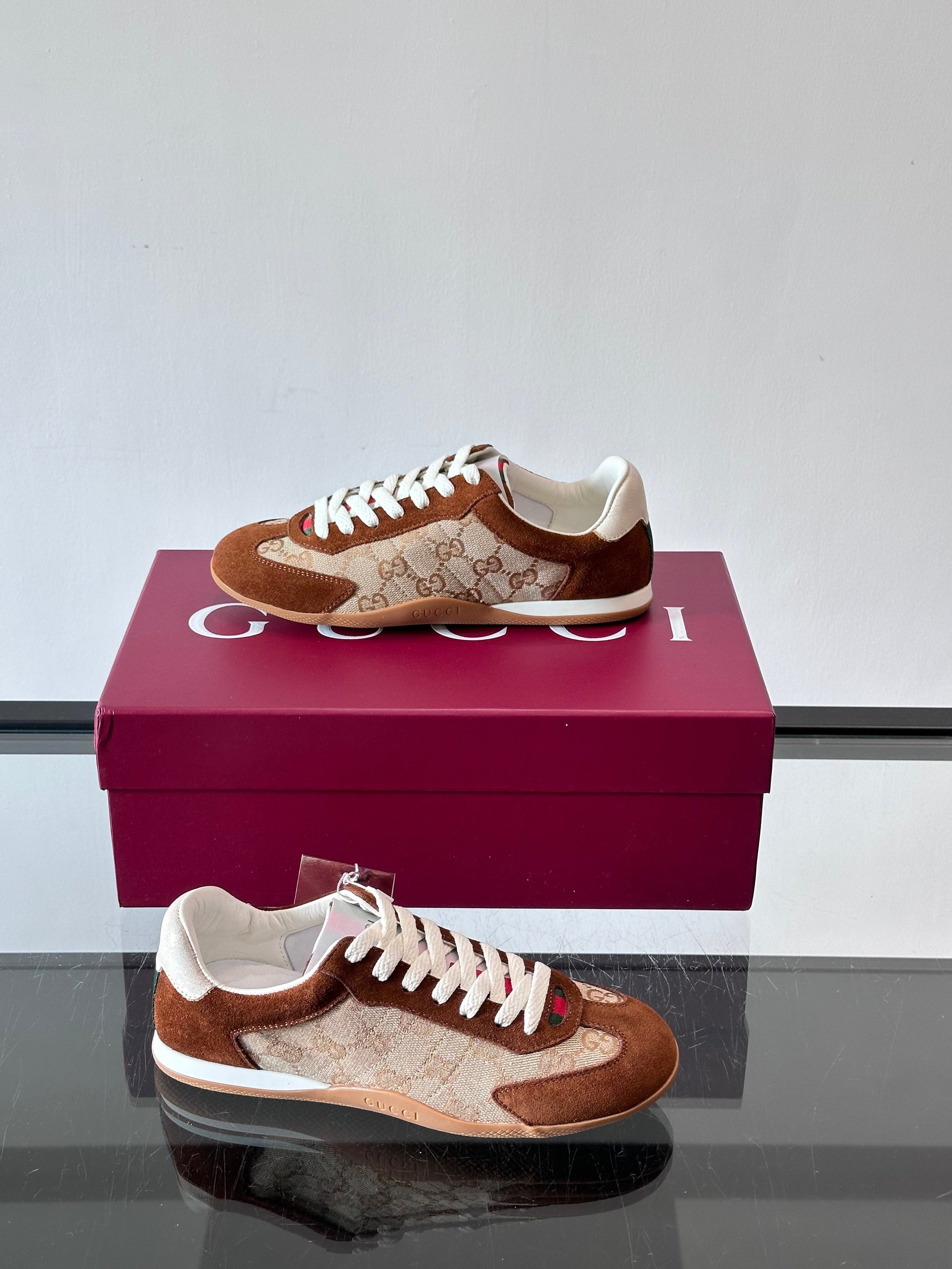 GG SHIFT SNEAKERS