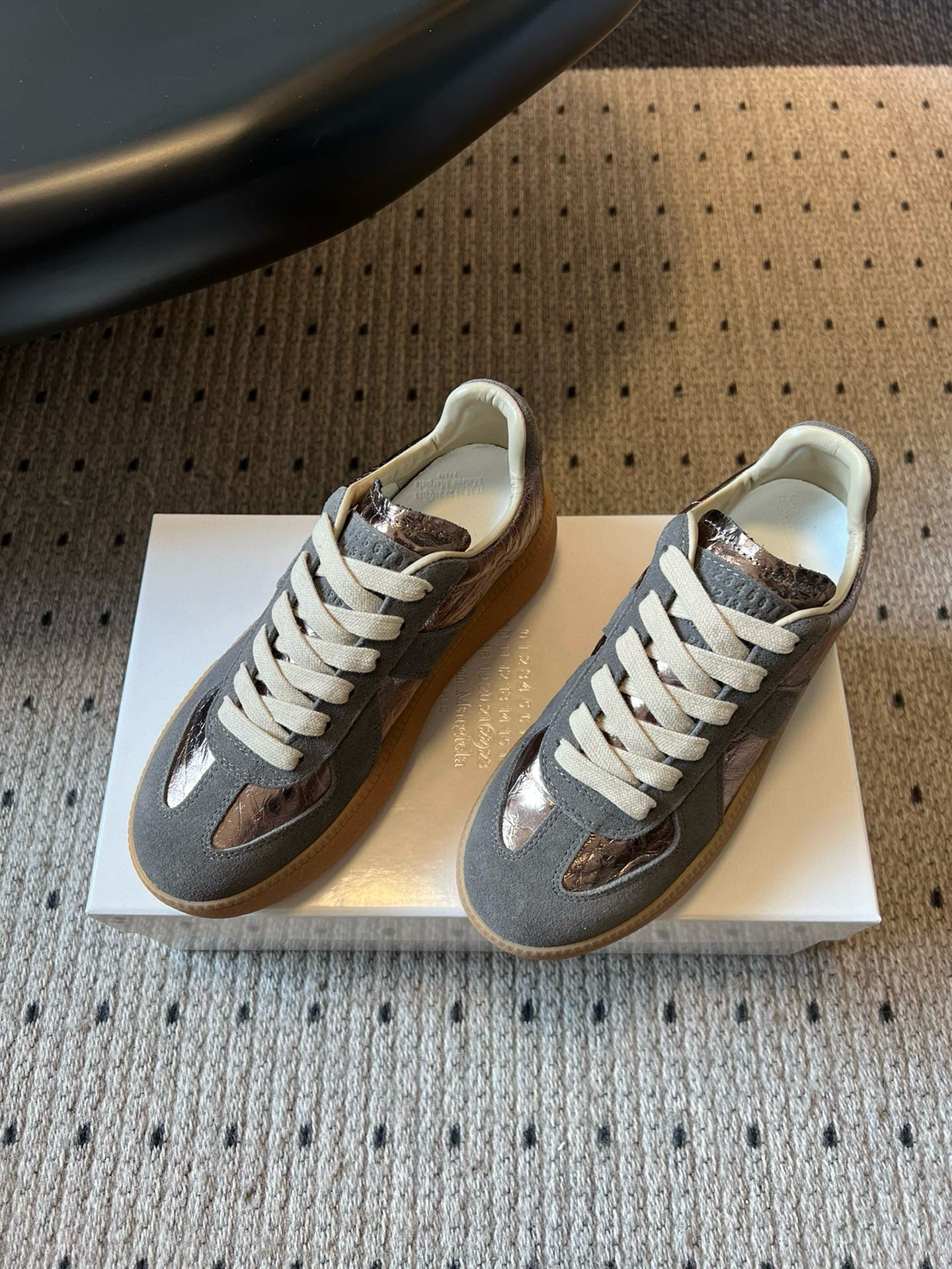 MAISON M SNEAKERS
