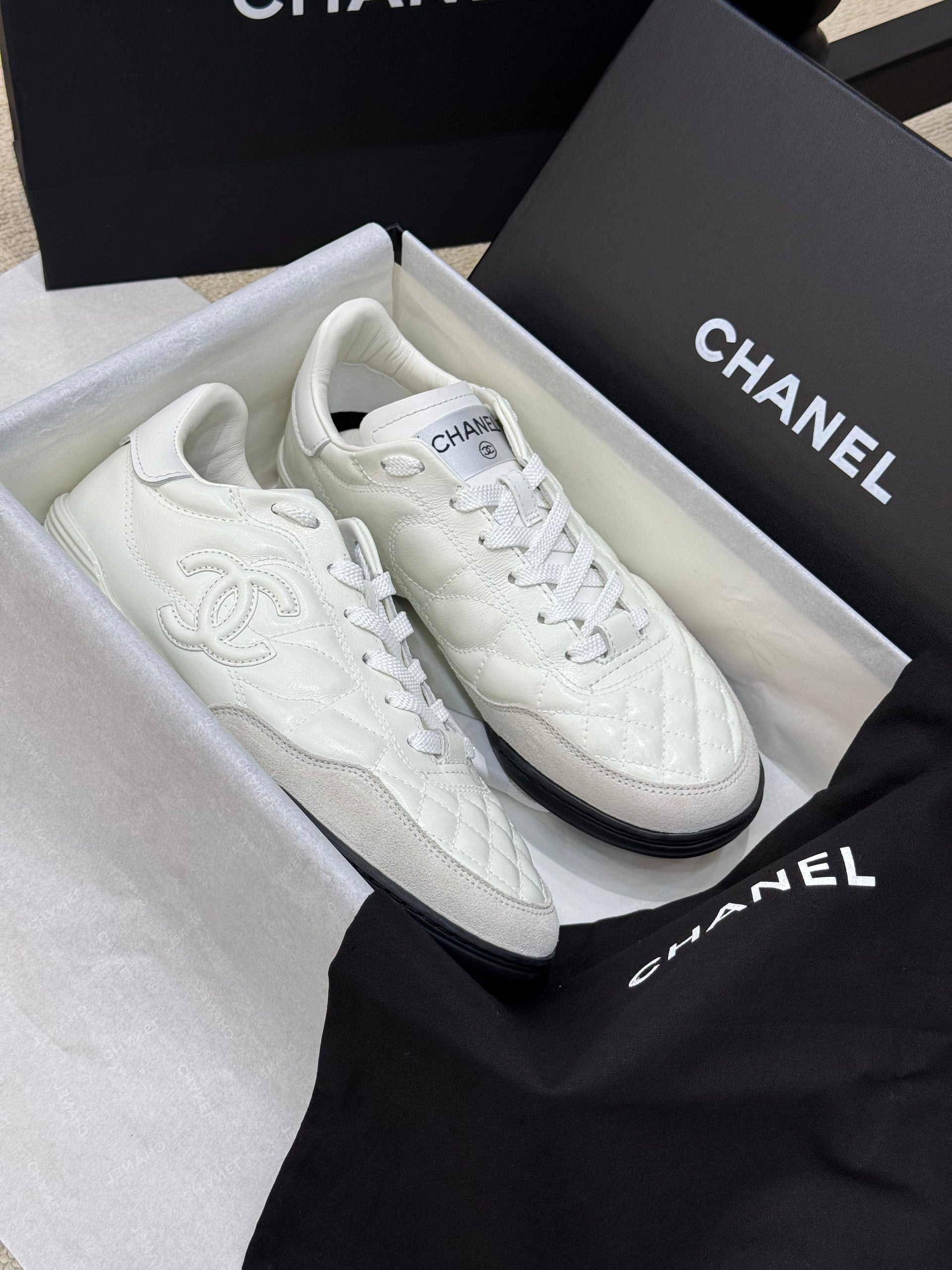 CC SNEAKER