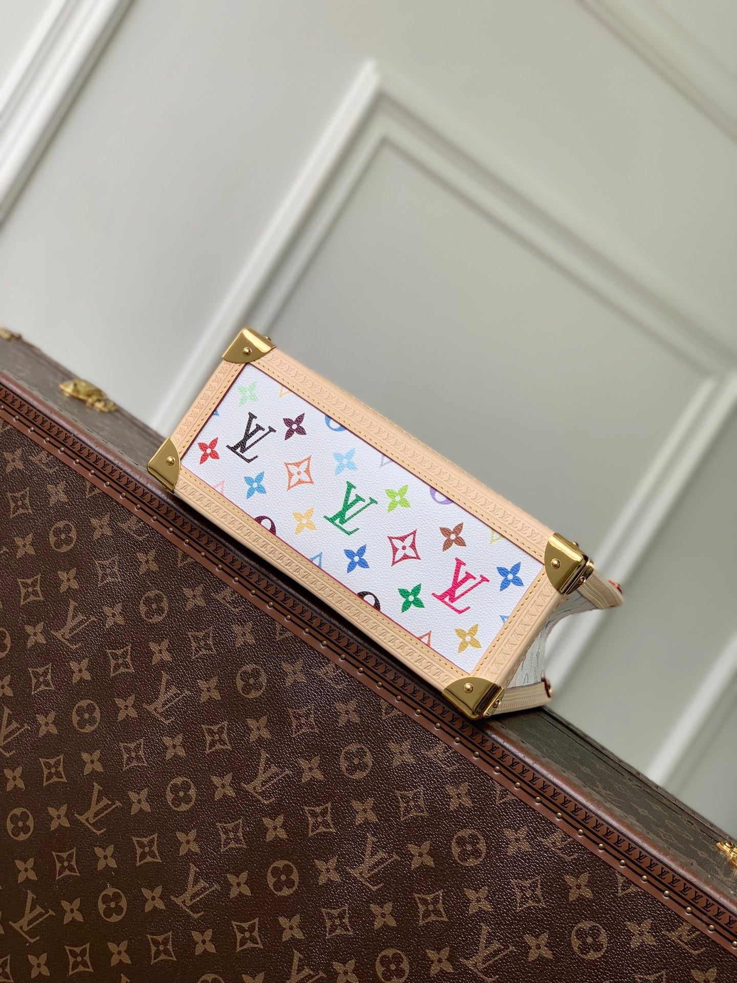 LOU x MURAKAMI ONTHEGO PM BAG