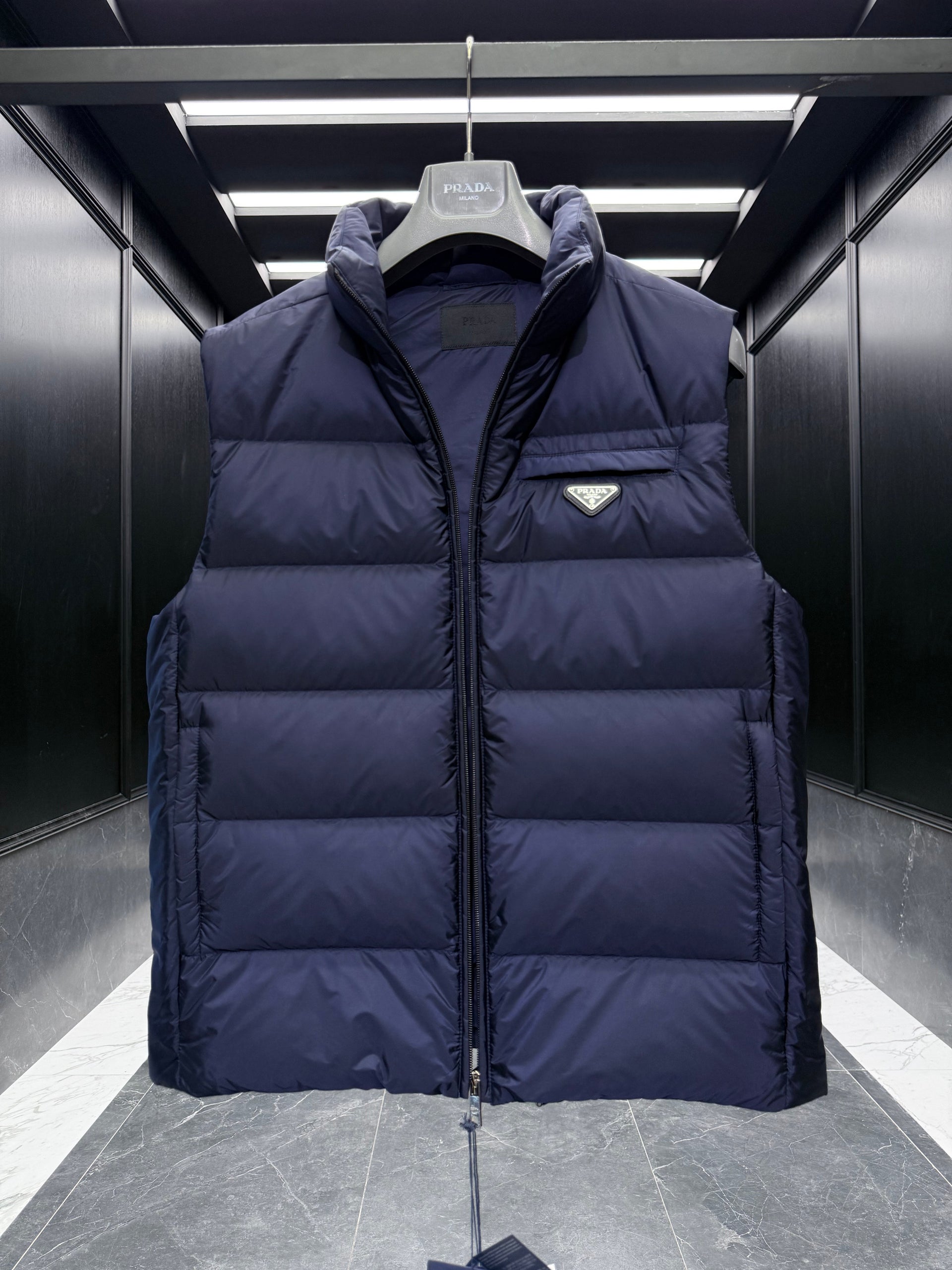PD VEST