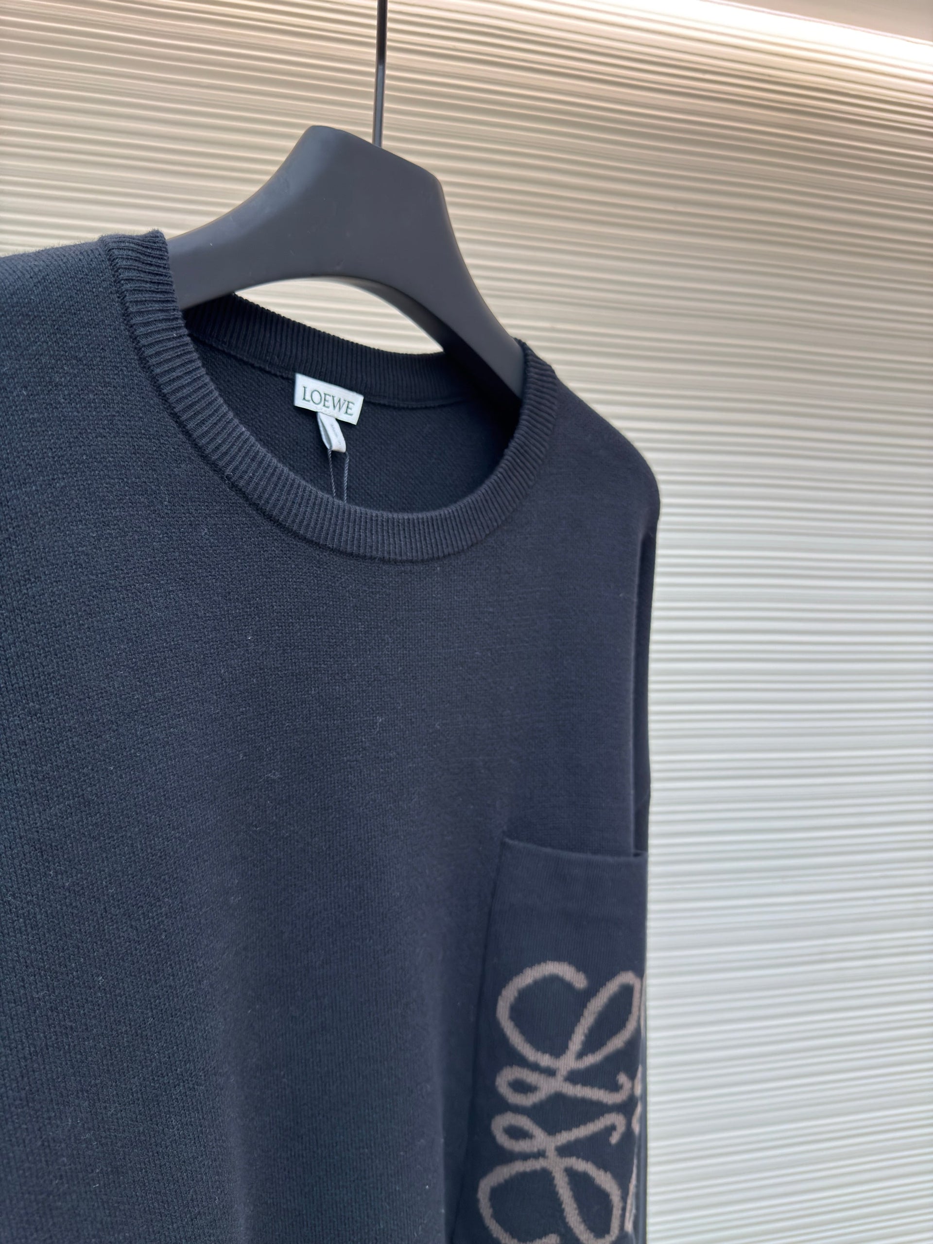 LOEW JUMPER