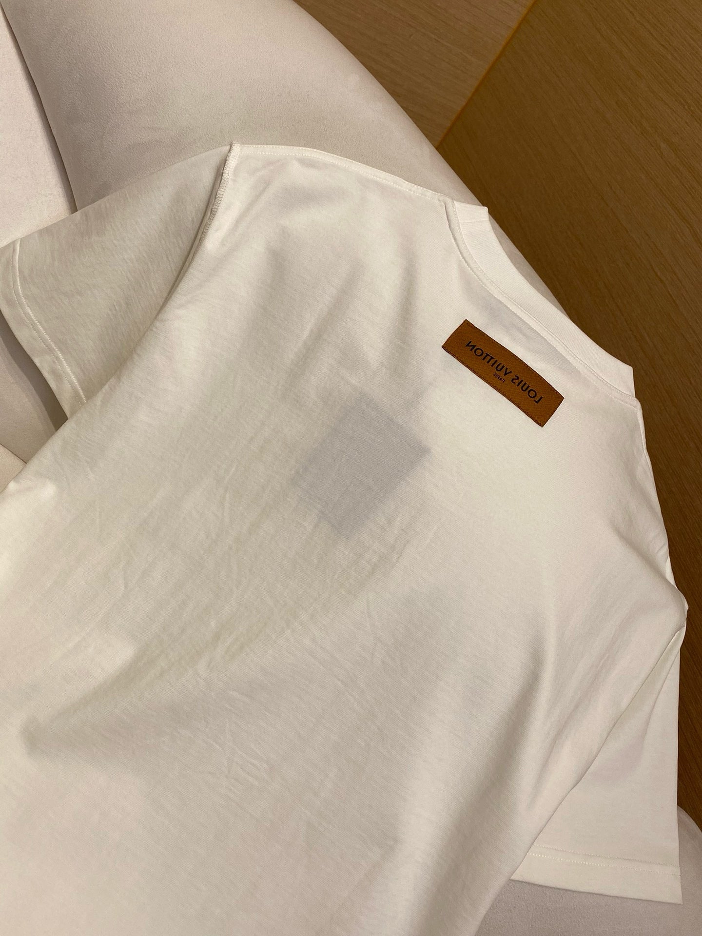 LOU T-SHIRT