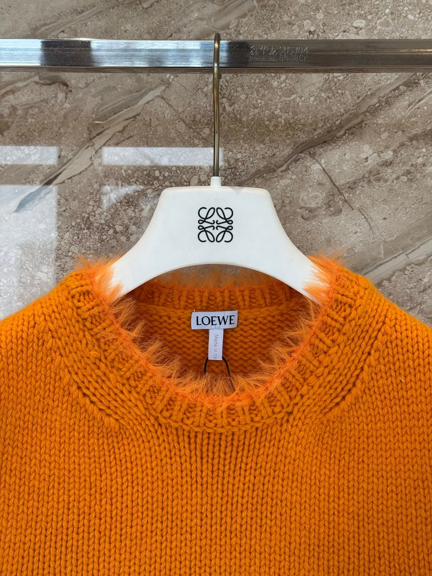 LOEW VEST