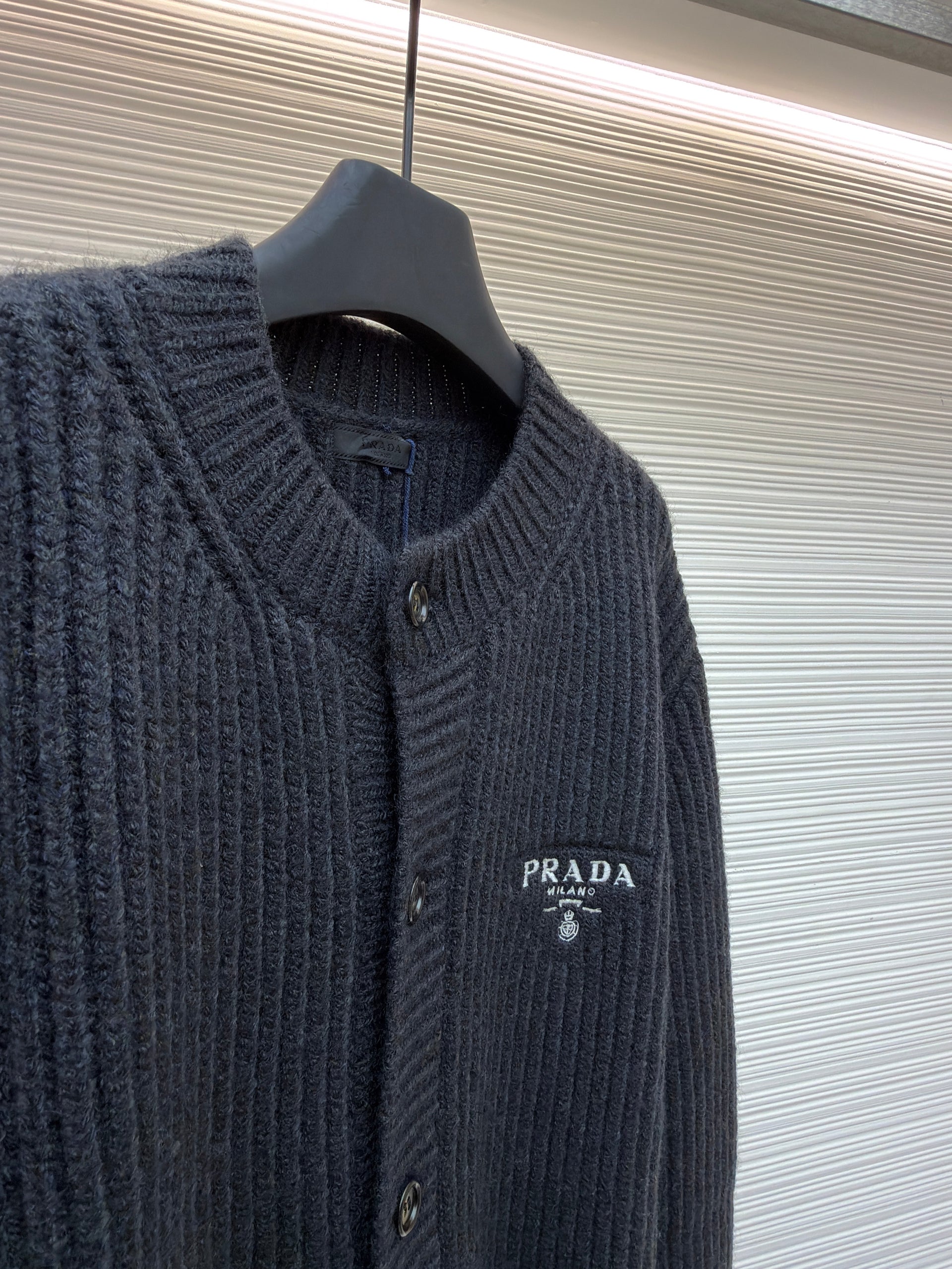 PD CARDIGAN