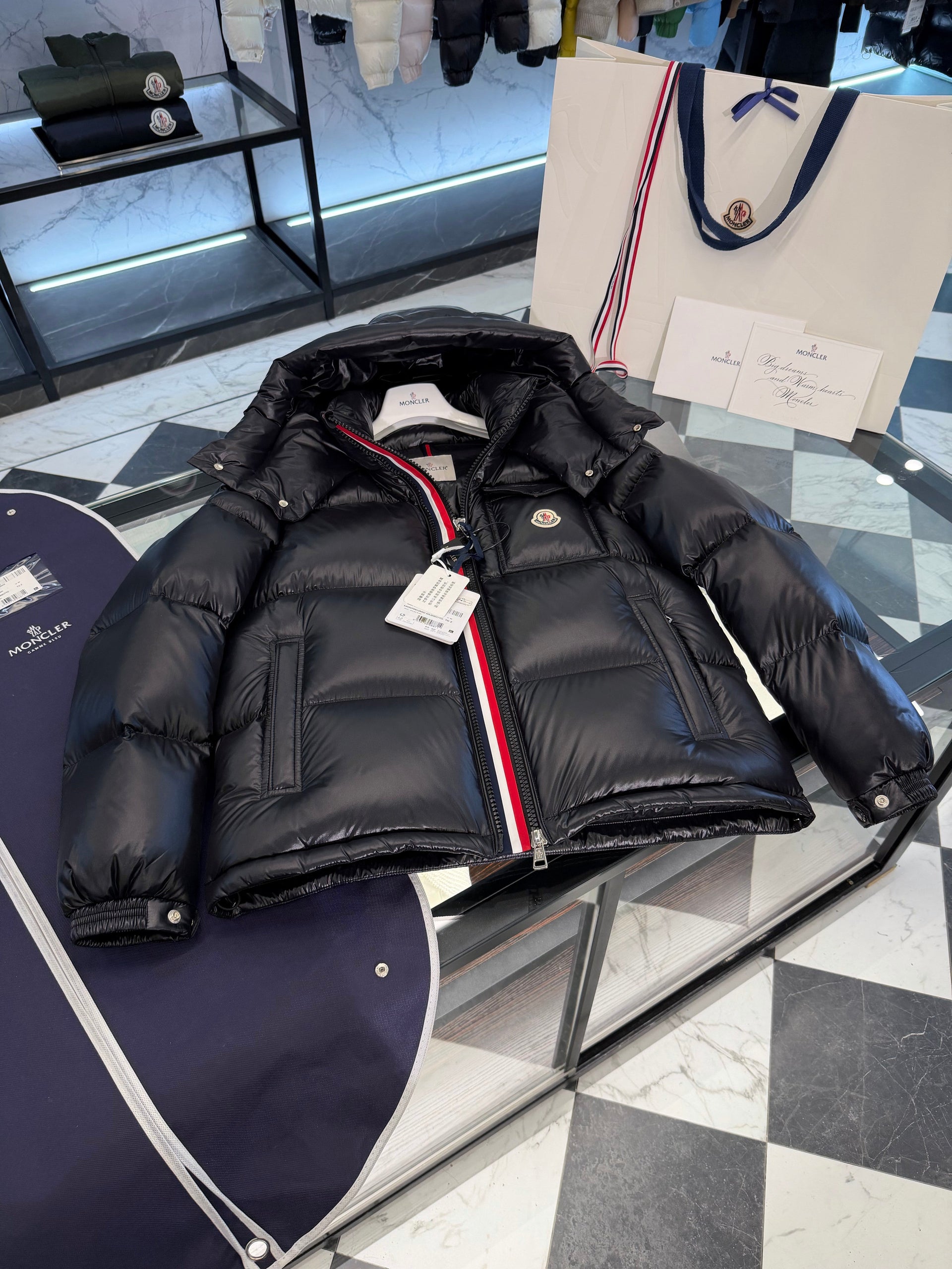 MONC MONTBELIARD JACKET