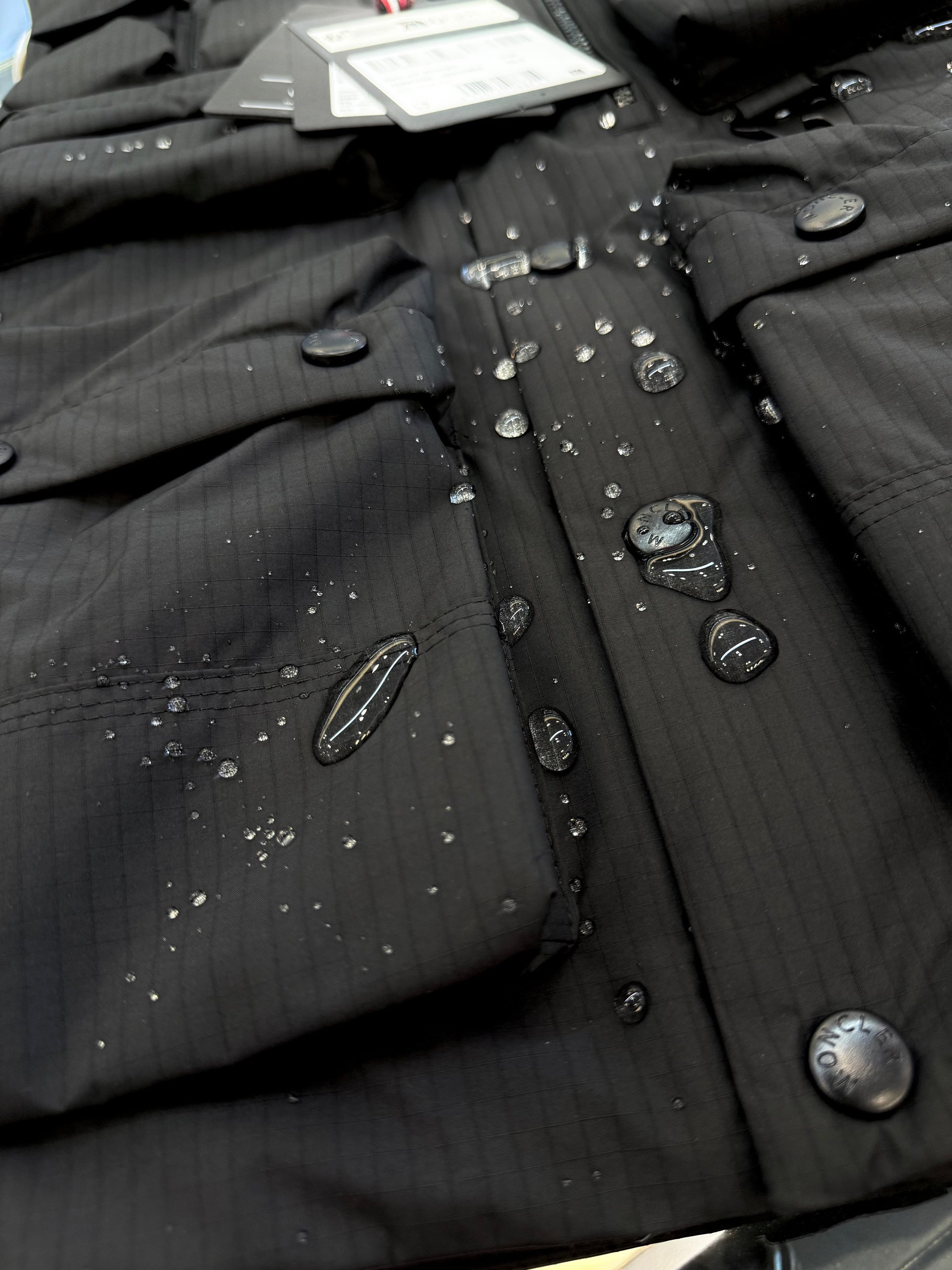 MONC TONGASS VEST