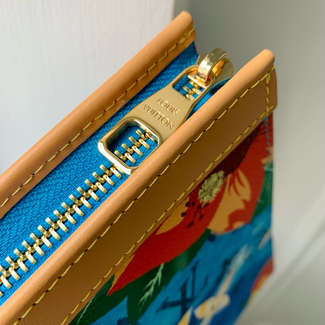 LOU POCHETTE VOYAGE MM