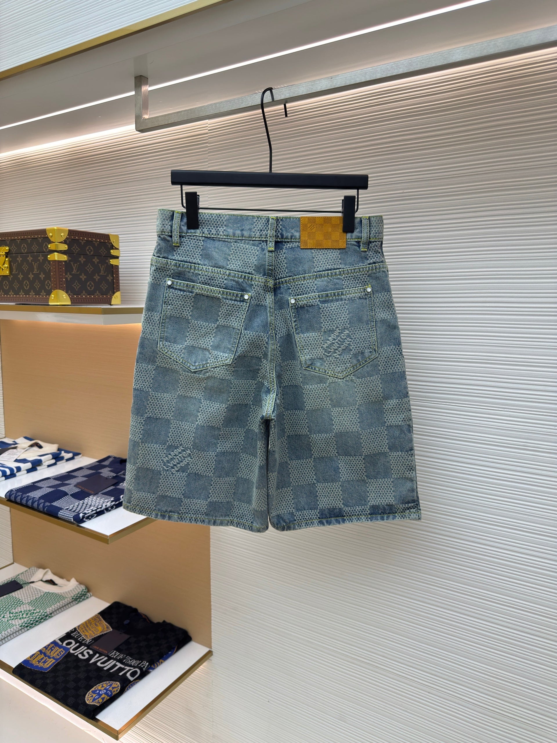 LOU DENIM SHORTS