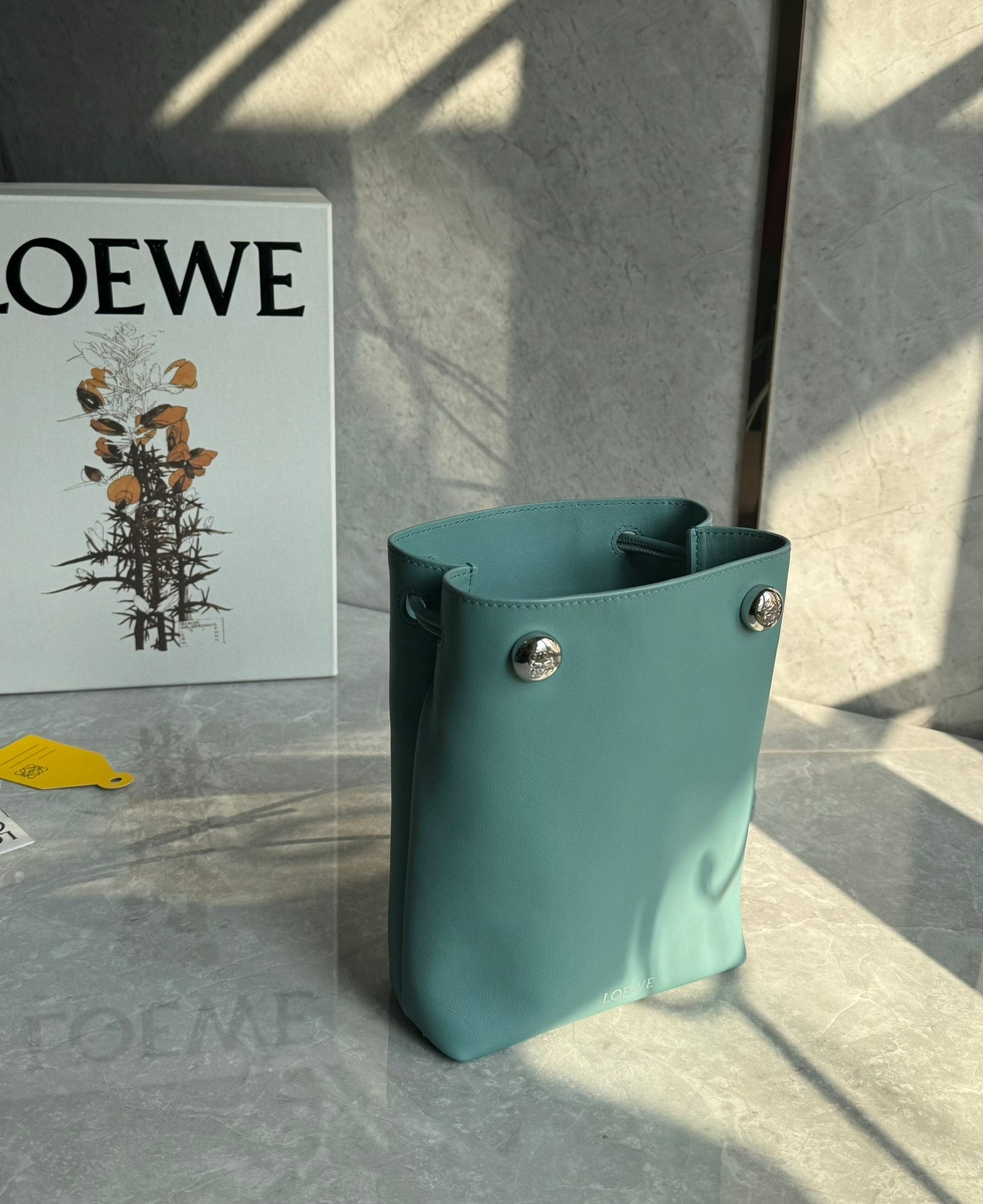 LOEW PEBBLE POUCH