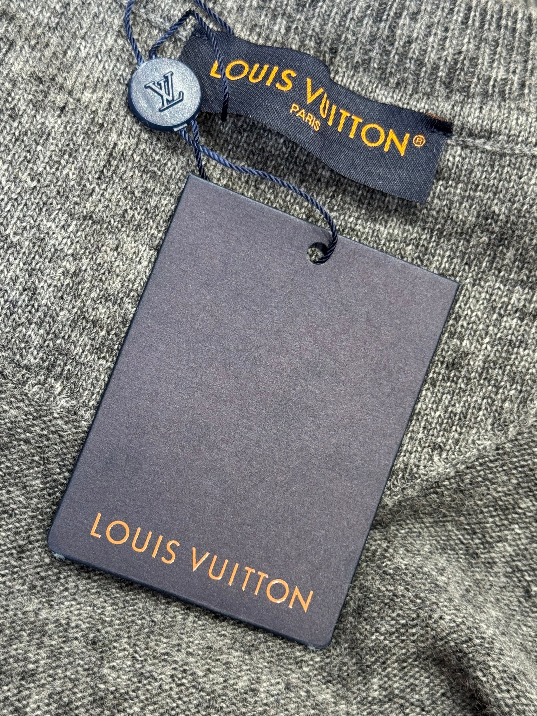 LOU JUMPER