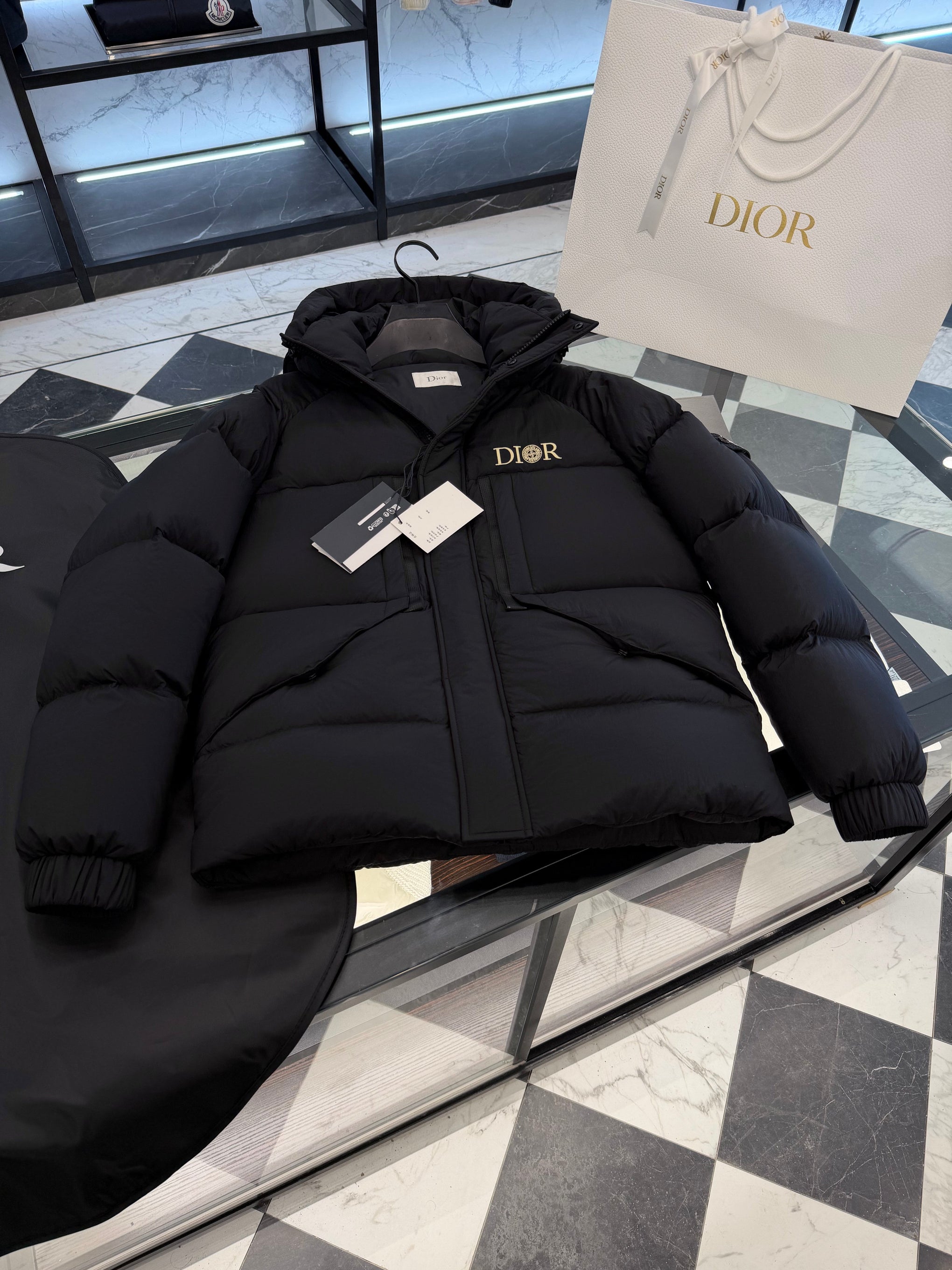 CD x STONE I JACKET