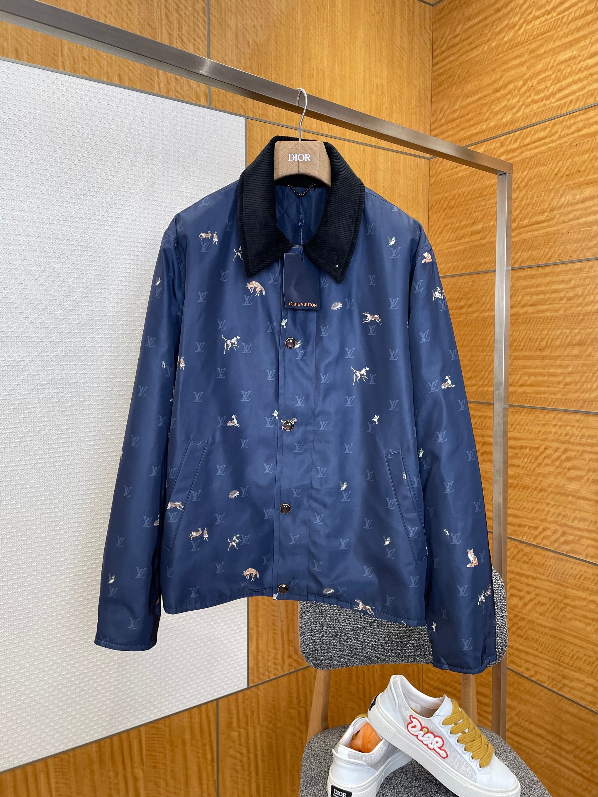 LOU JACKET