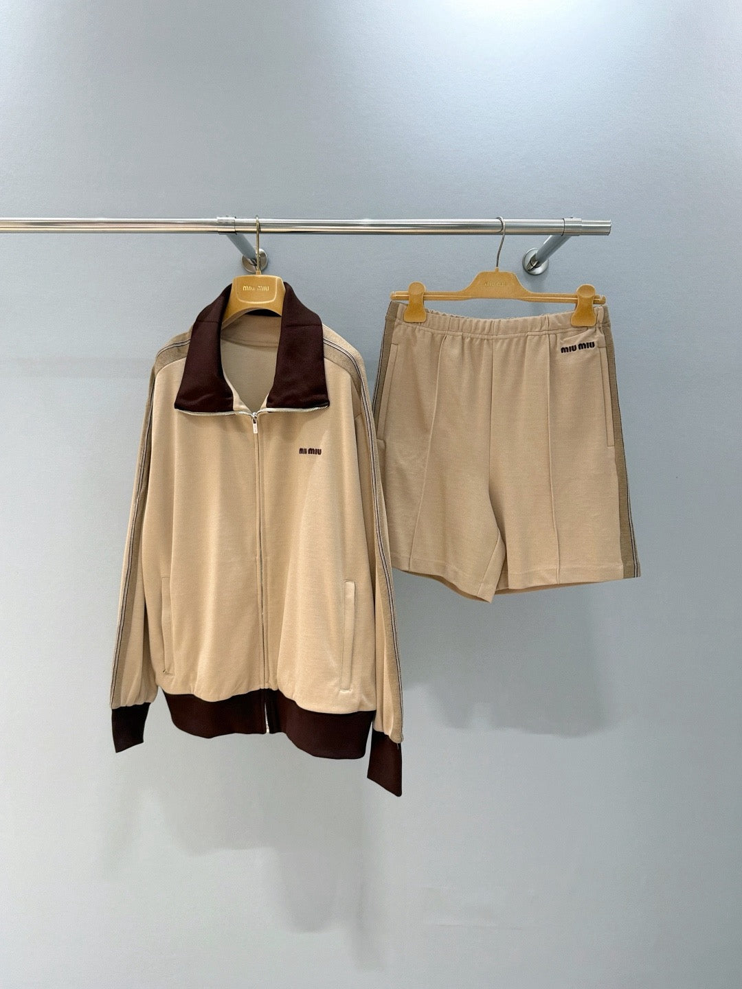 MIU M SHORTS