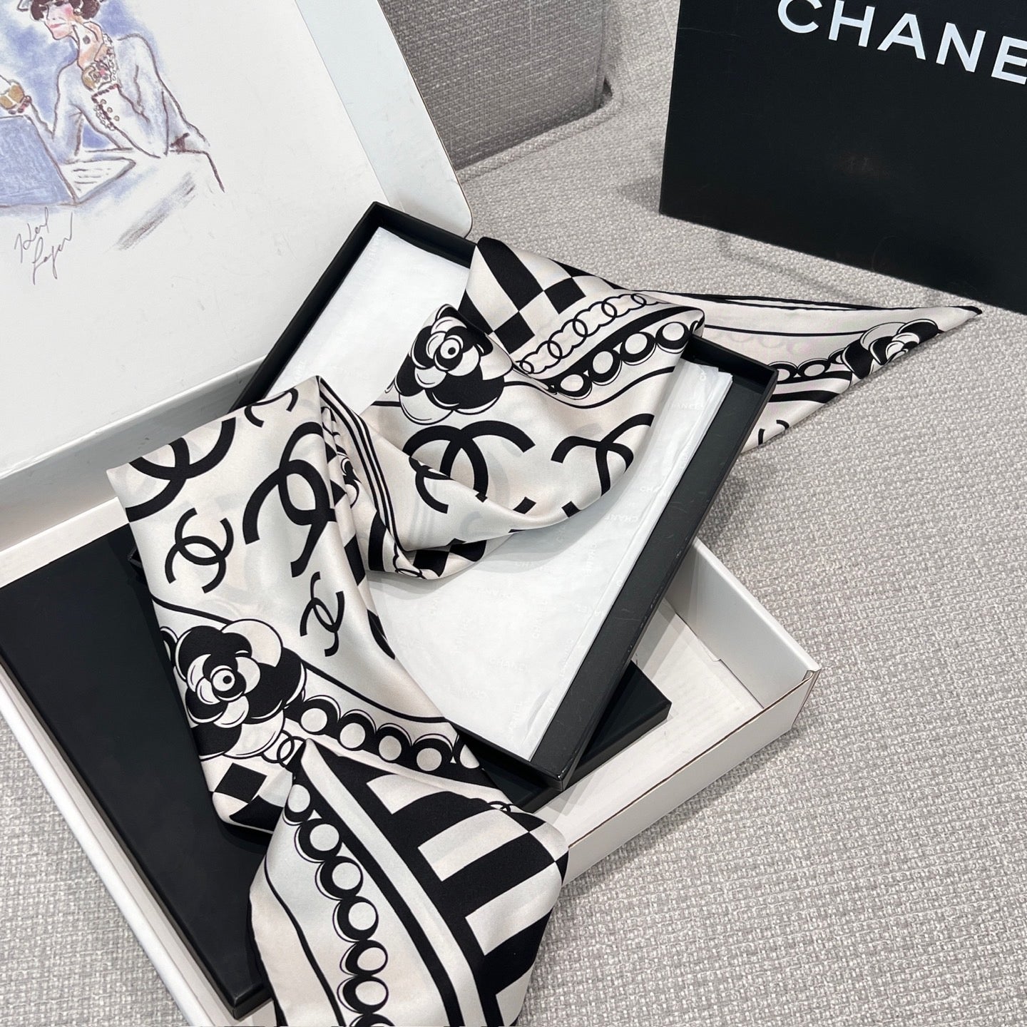 CC SILK SCARF