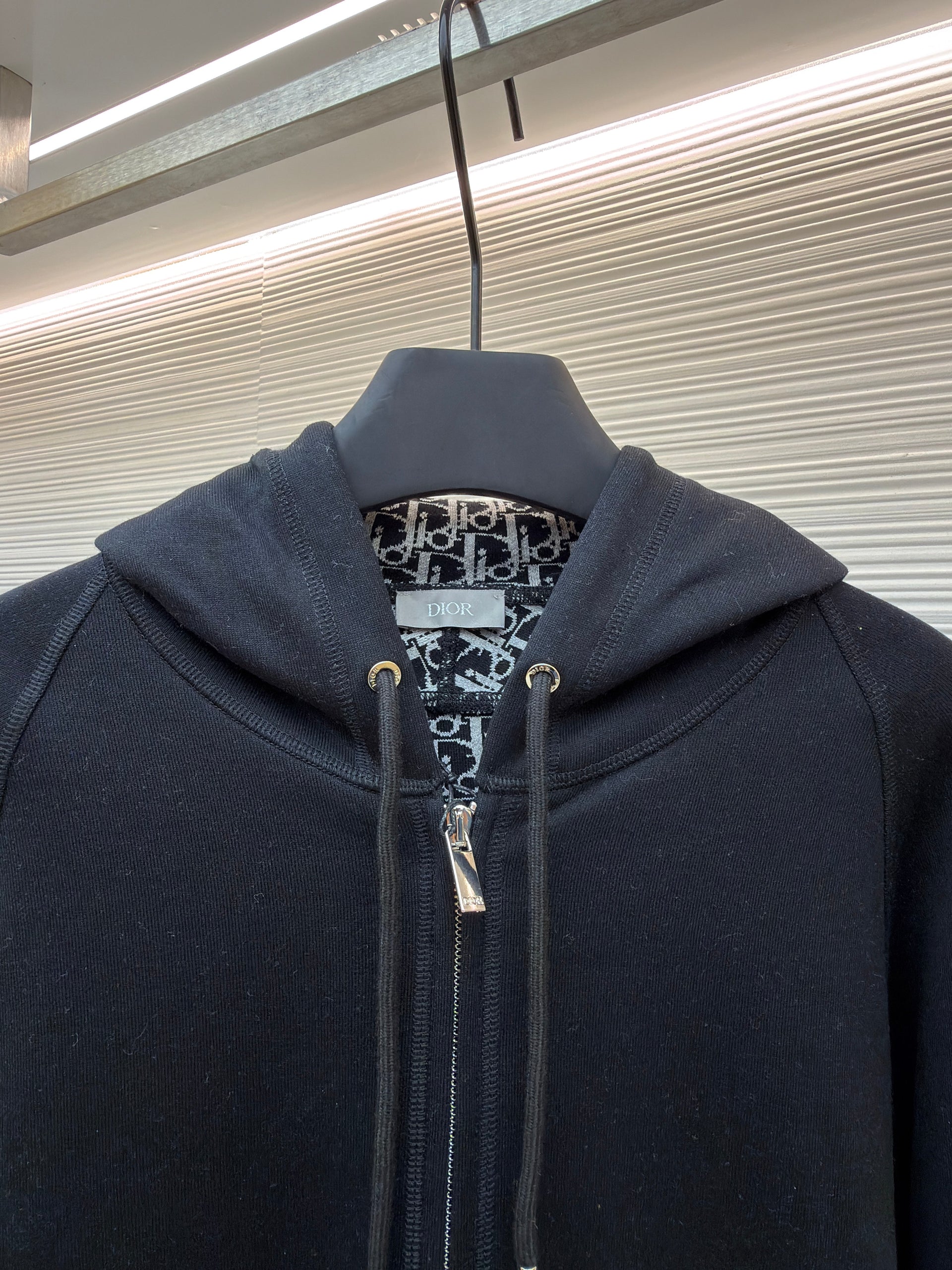 CD ZIP HOODIE