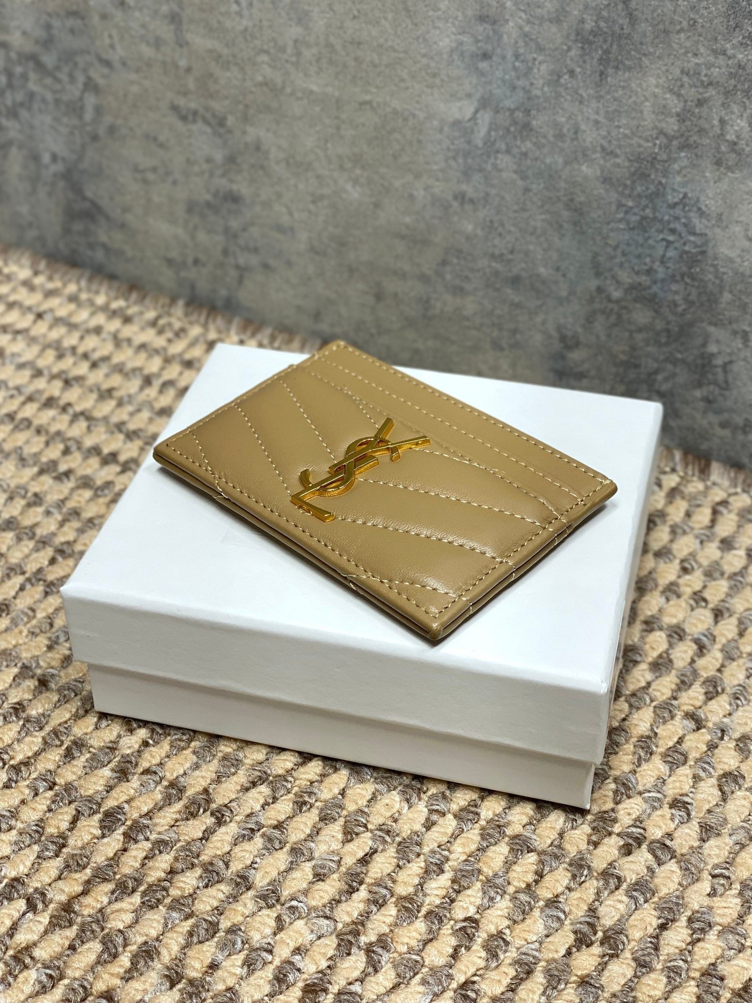 SL CARD HOLDER