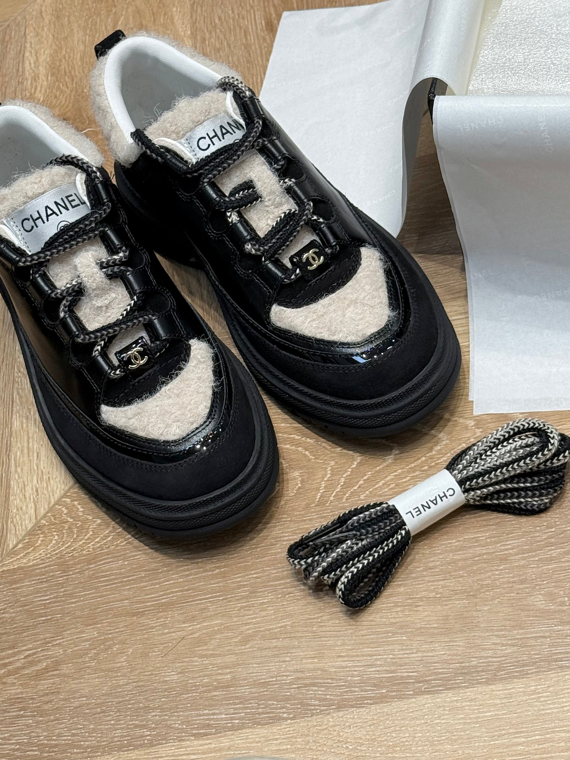 CC SNEAKER