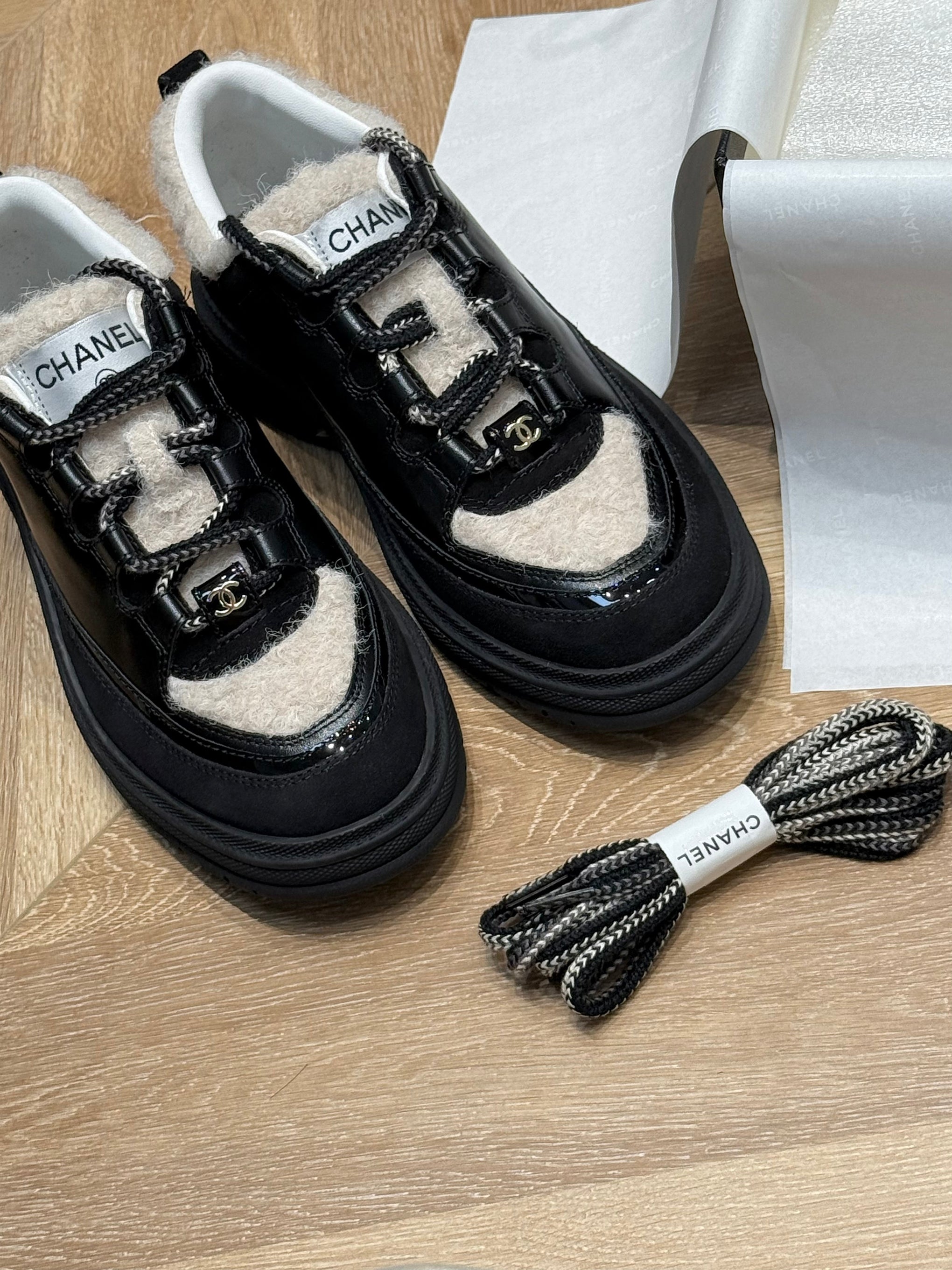 CC SNEAKER