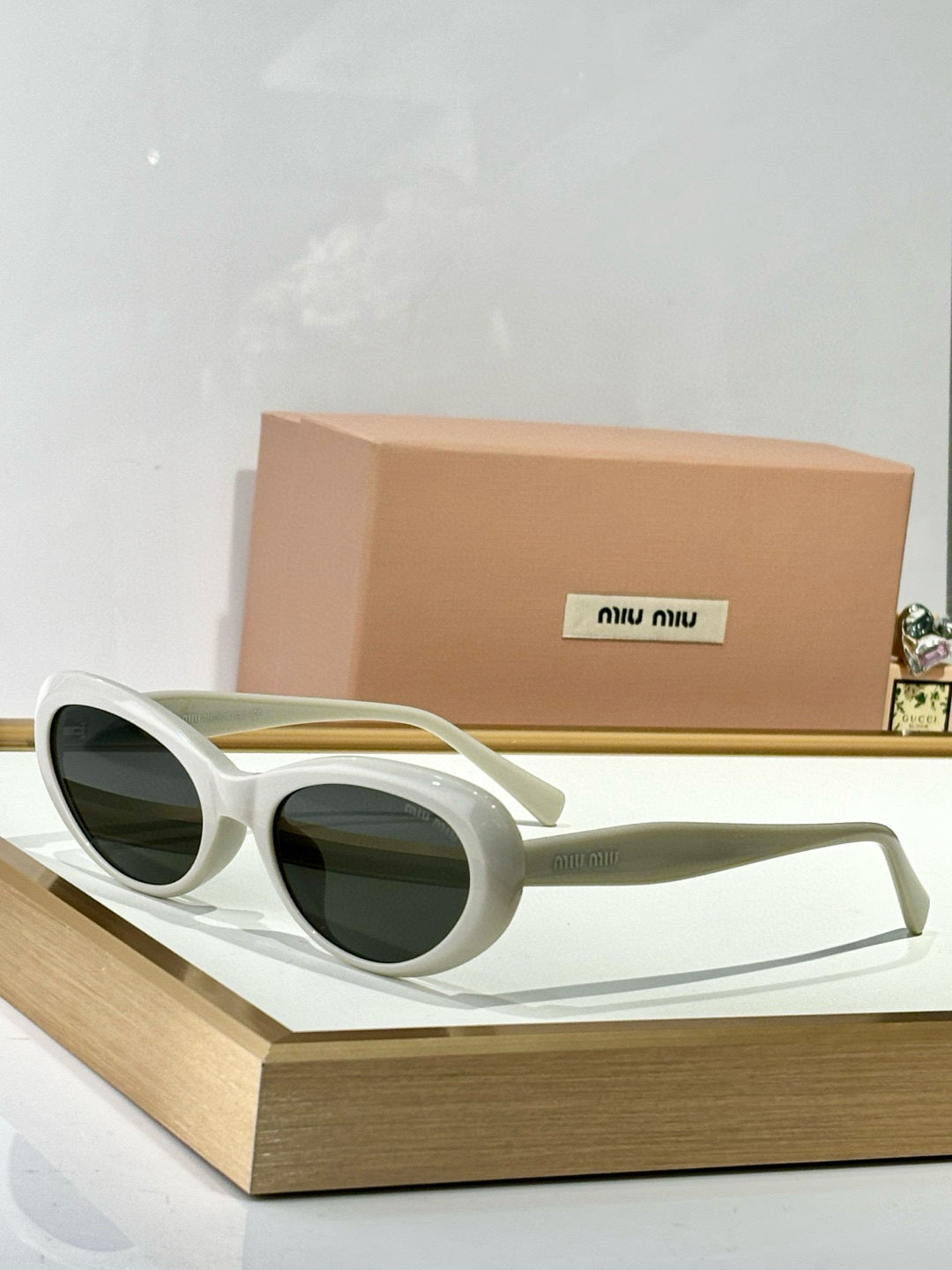 MIU M SUNGLASSES