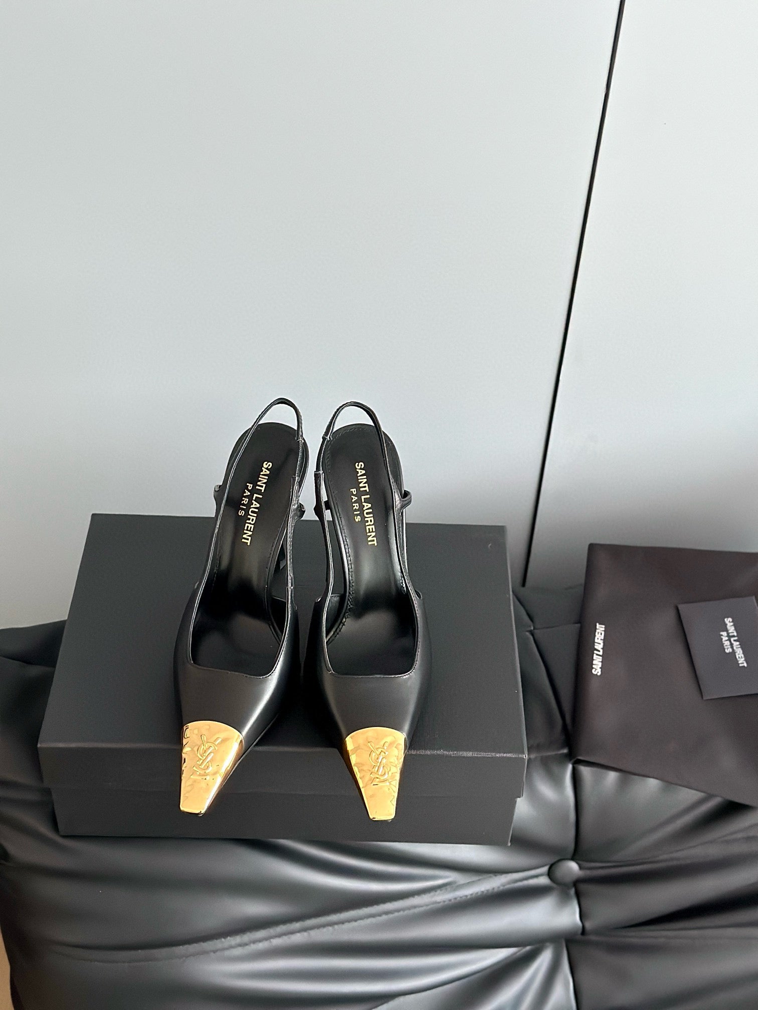 SL HEELS