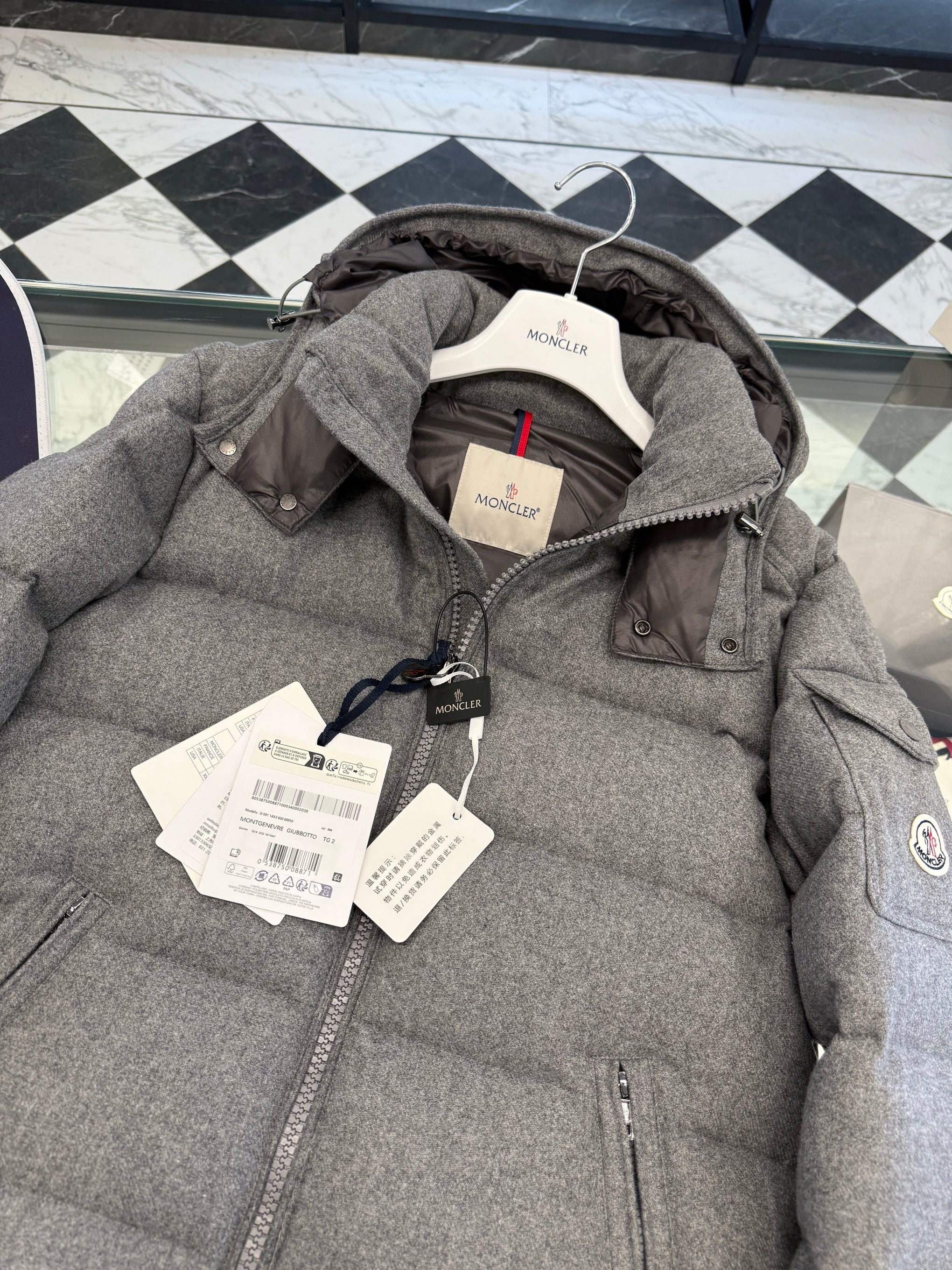 MONC MONTGENEVRE JACKET