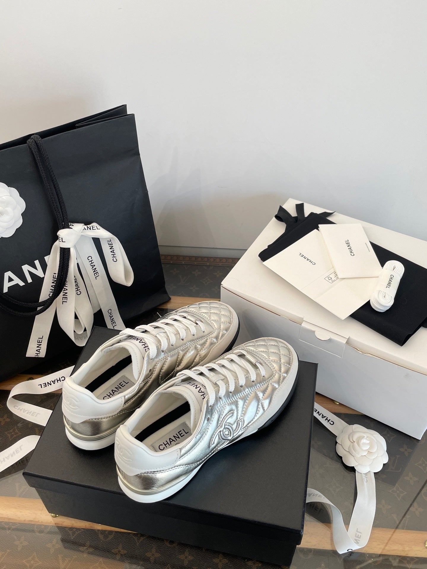 CC SNEAKER