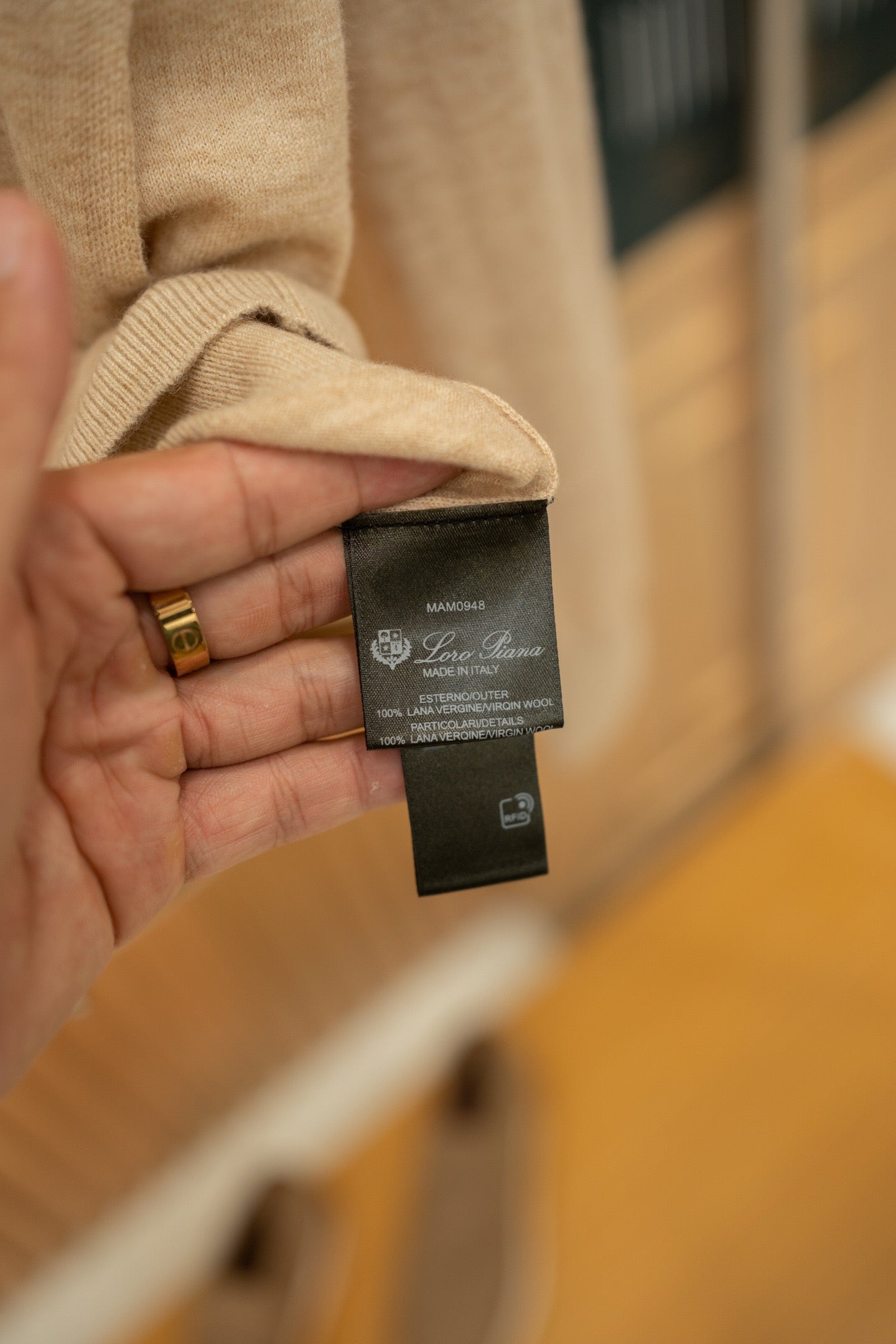 LORO P WOOL CARDIGAN