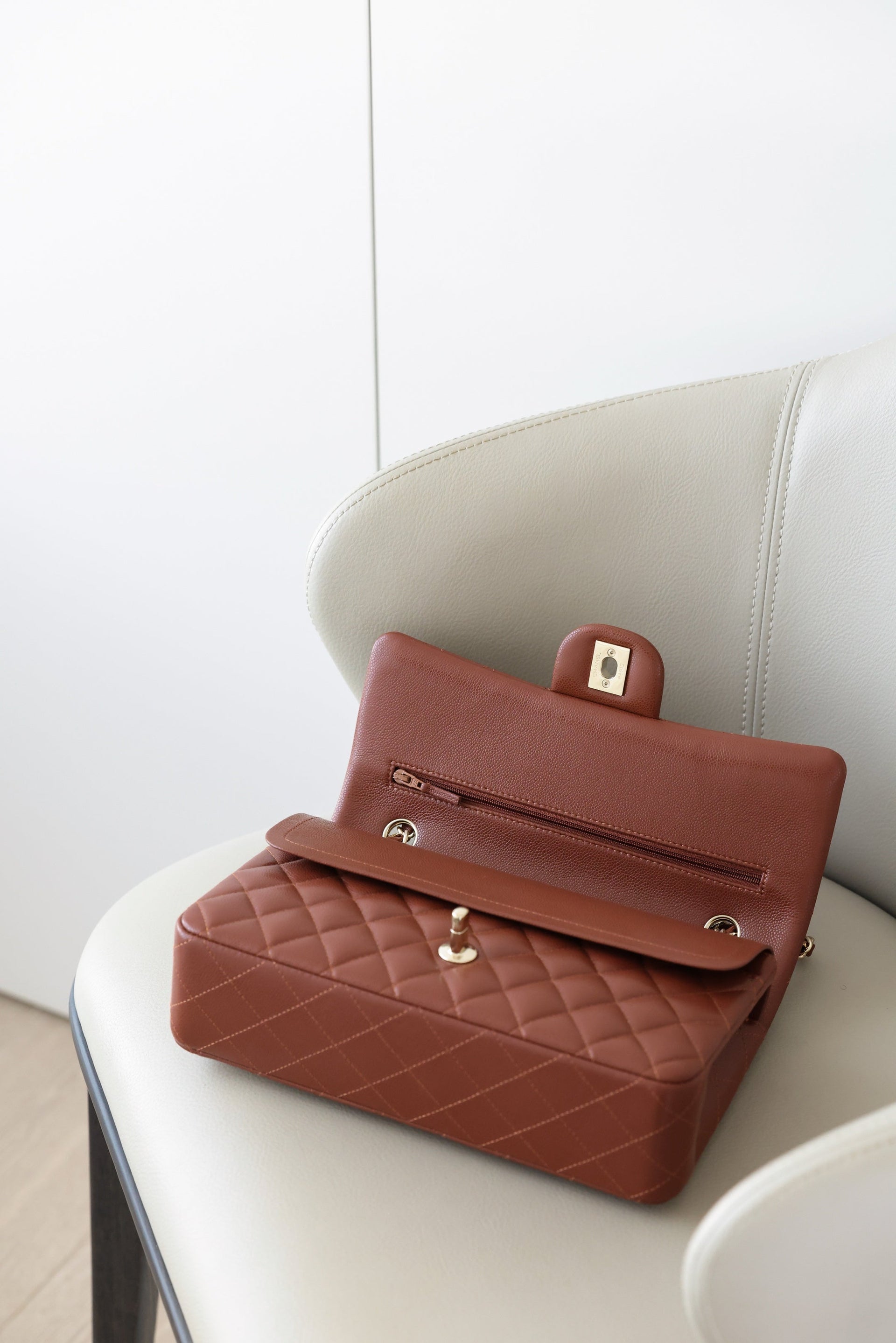CC CLASSIC FLAP BAG