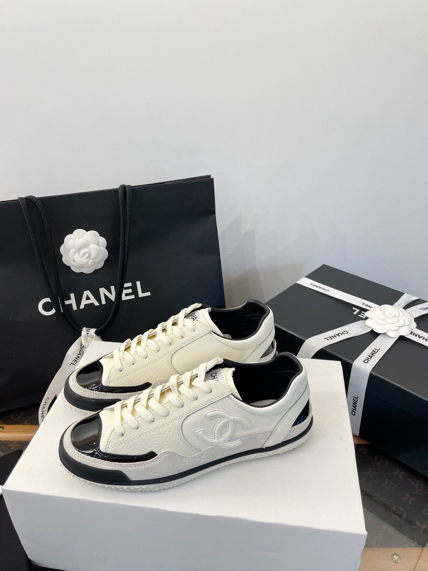 CC SNEAKER