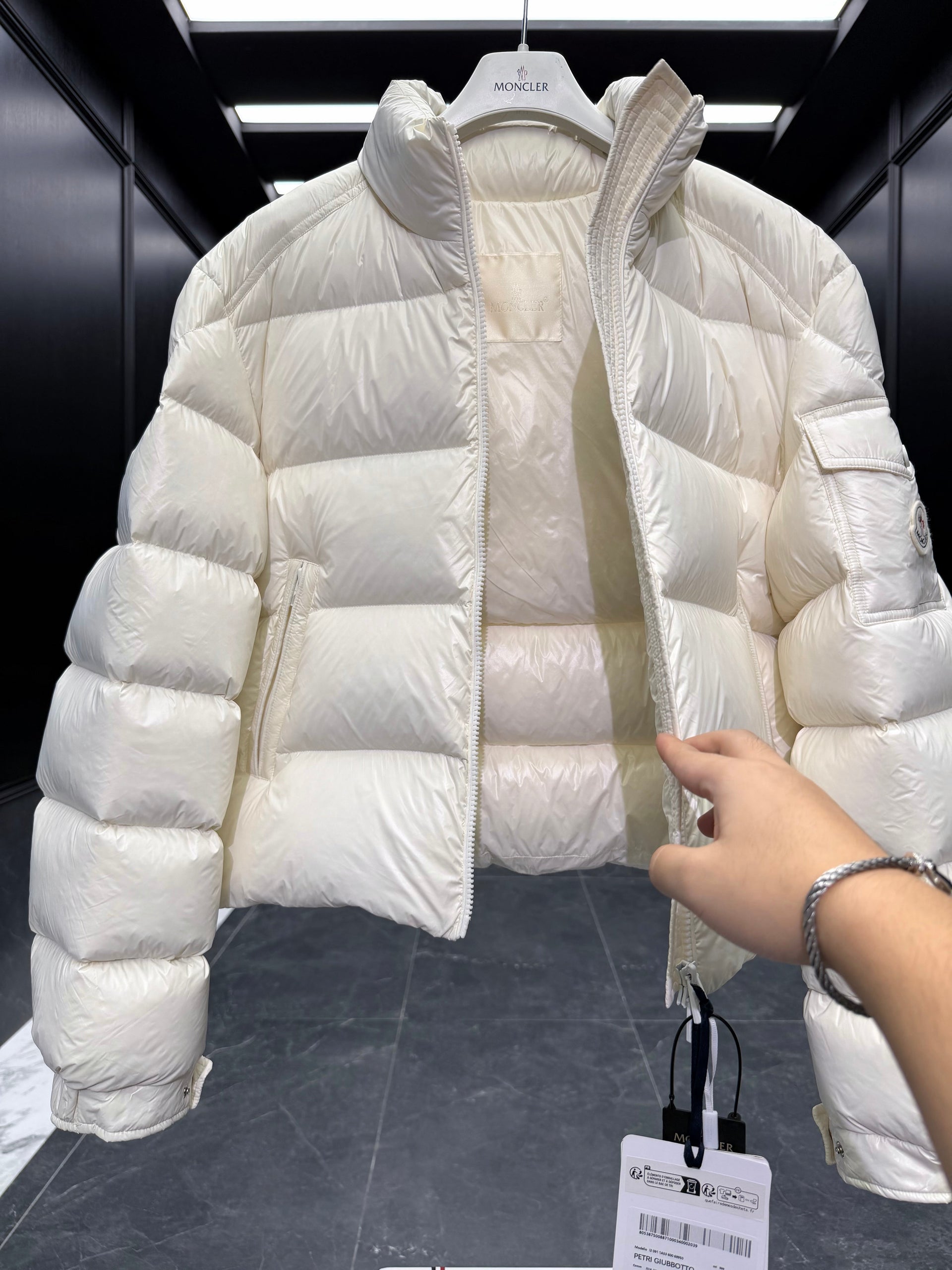 MONC PETRA JACKET