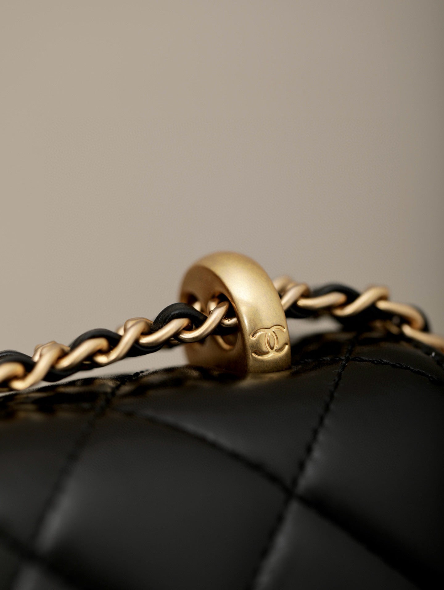 CC CLASSIC FLAP MONTEBELLO BAG