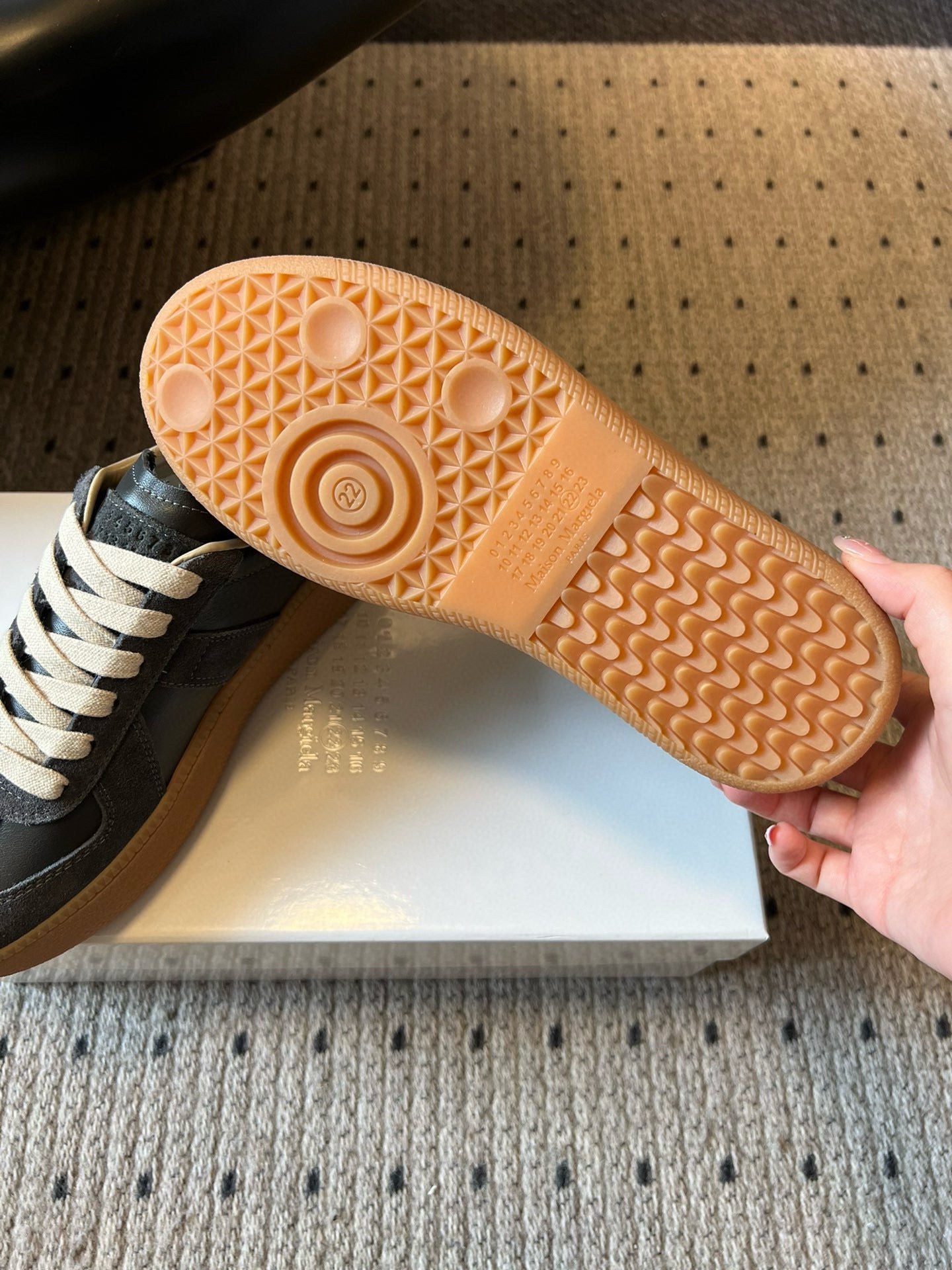 MAISON M SNEAKERS