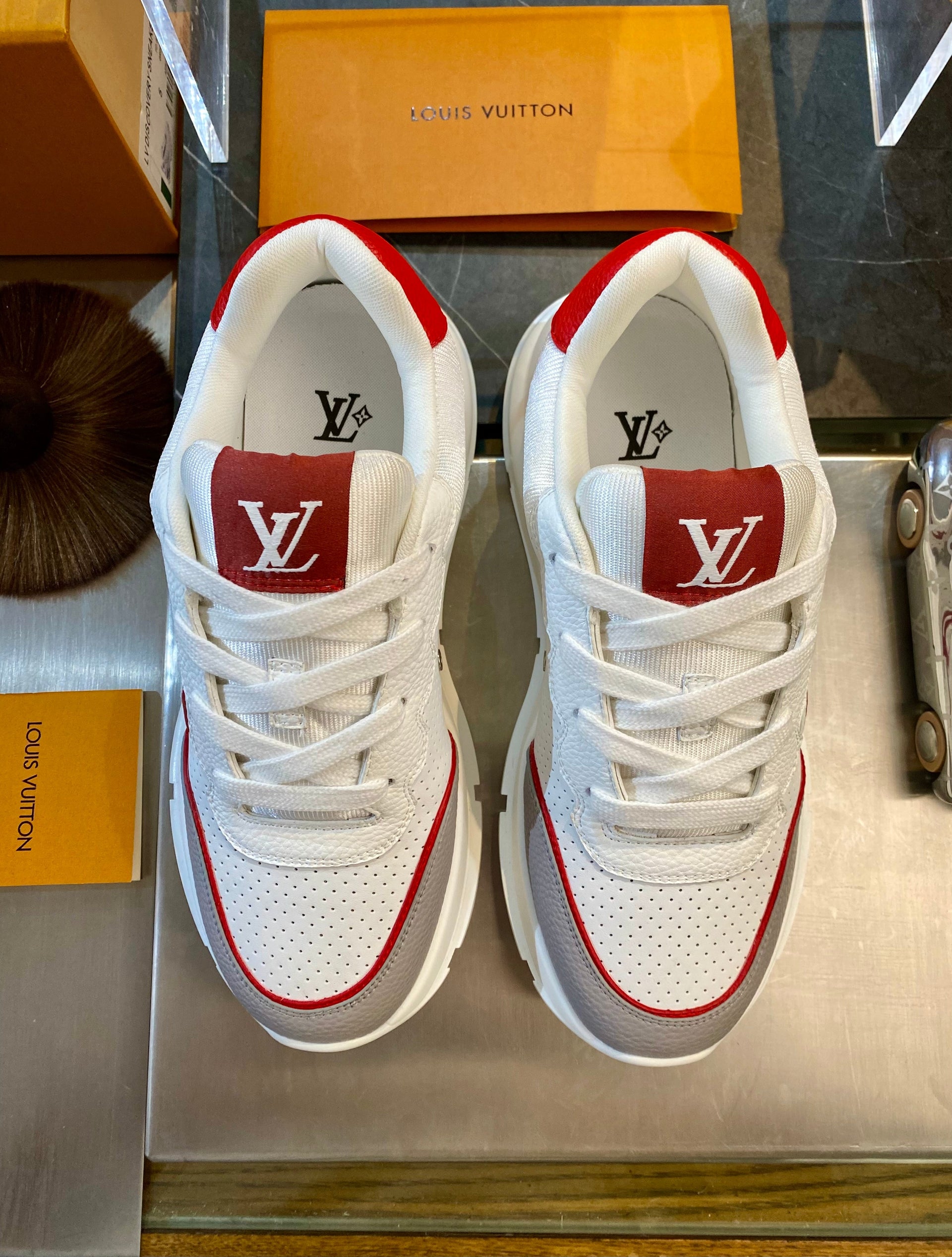 LOU CLASSIC SNEAKER