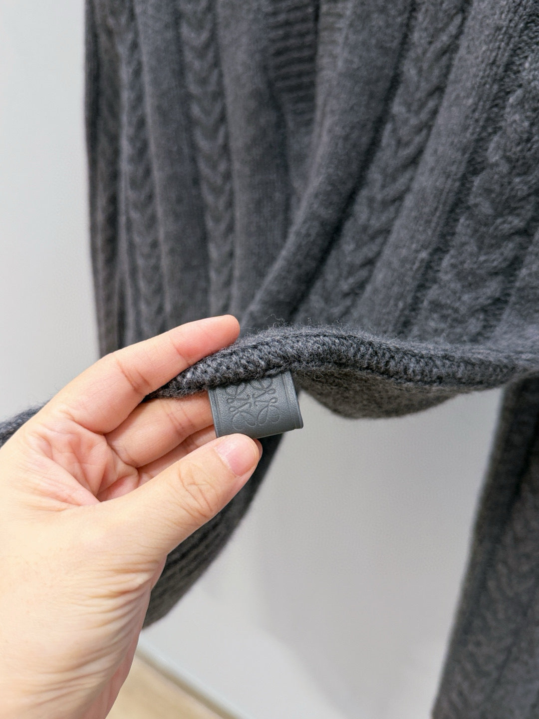 LOEW JUMPER