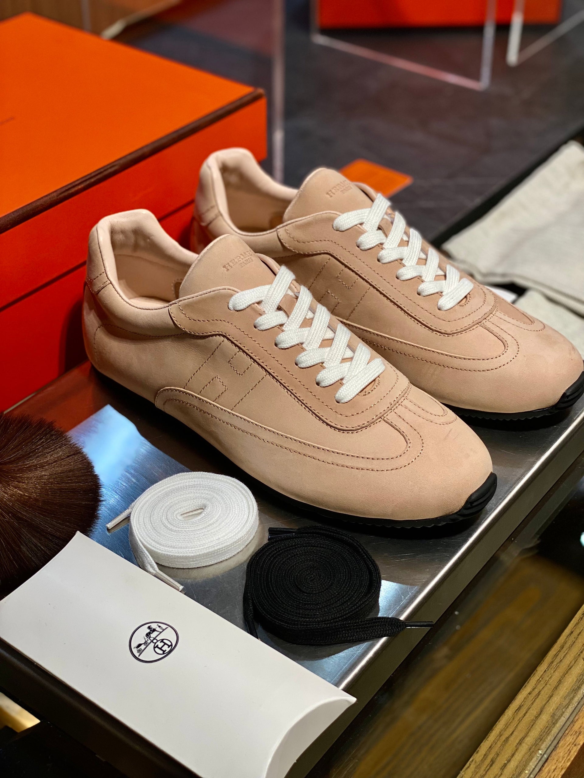 HERM MASTER SNEAKER