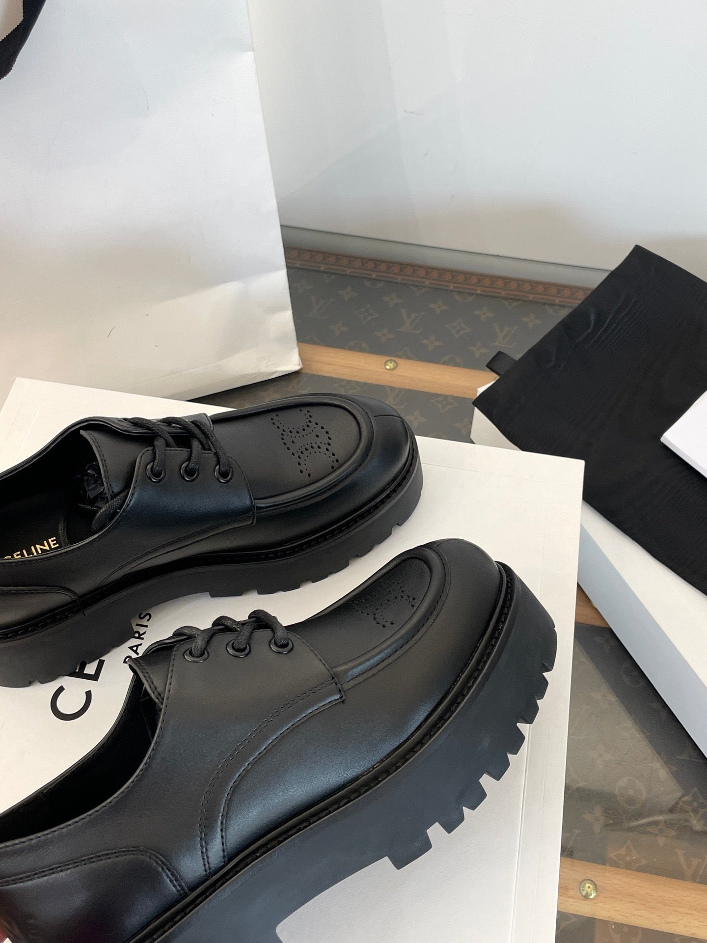 CEL LOAFERS