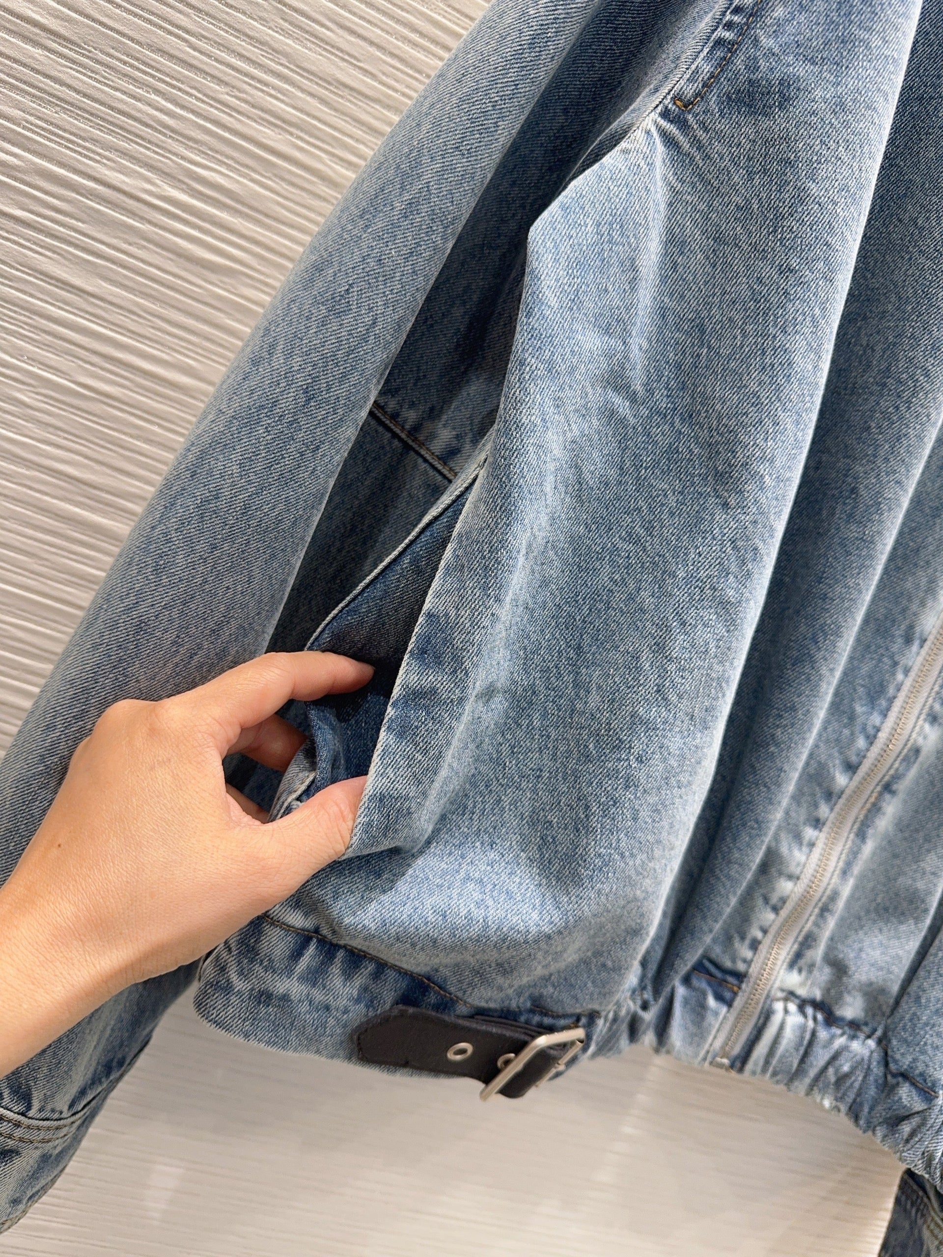 LOEW JACKET