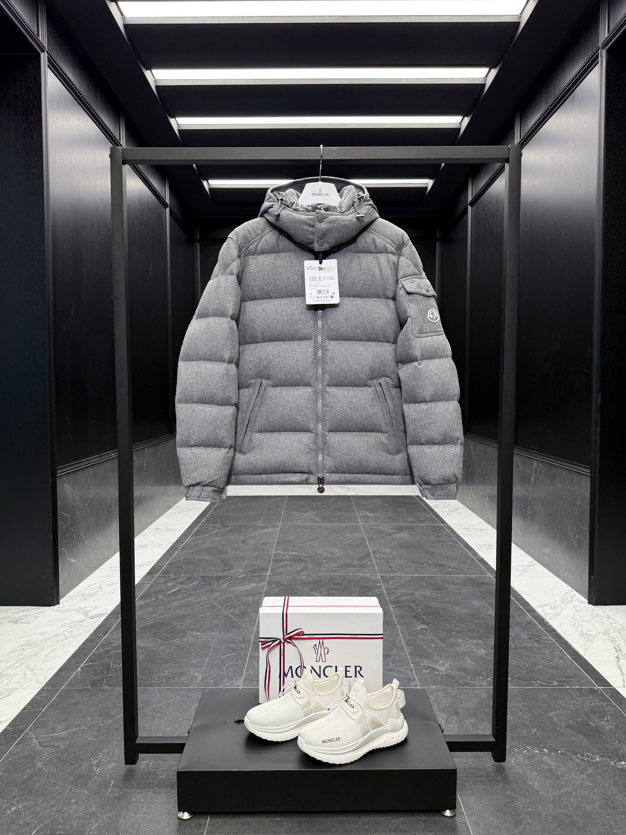 MONC MONTGENEVRE JACKET
