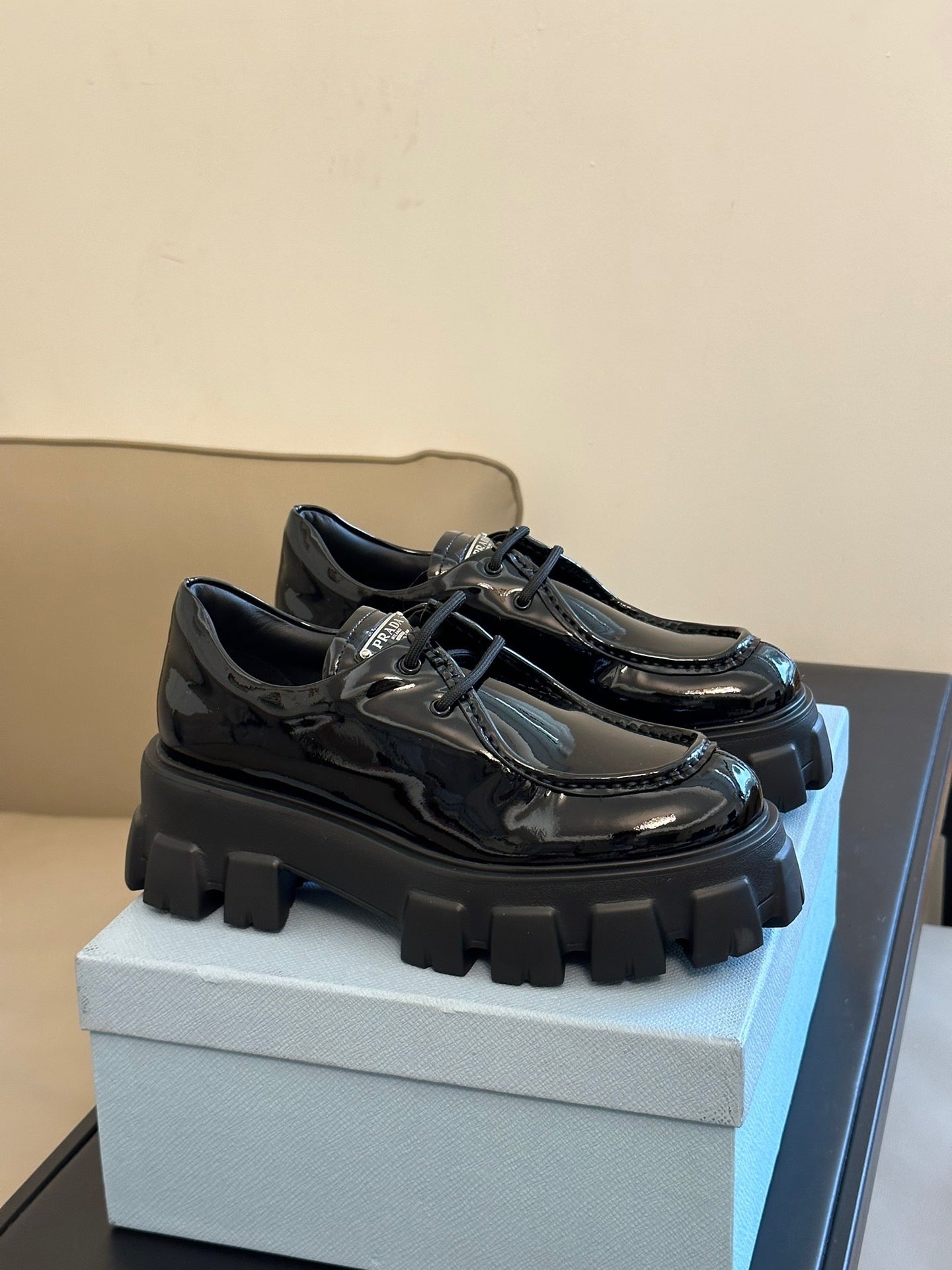 PD LOAFERS